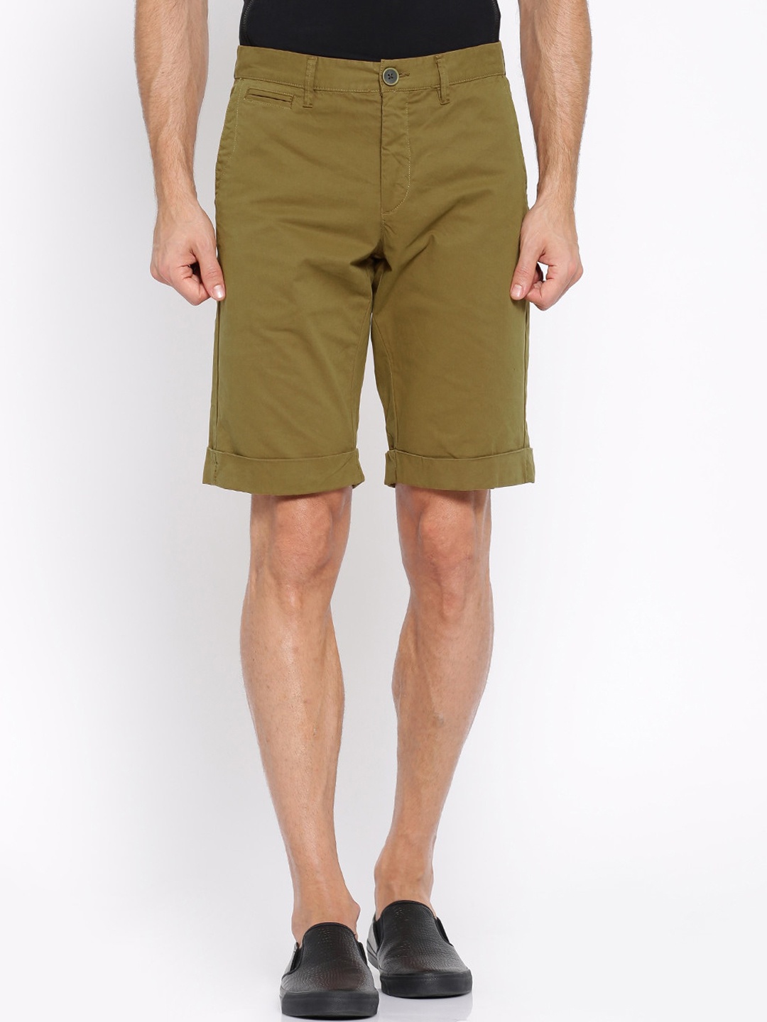 

SHOWOFF Men Khaki Slim Fit Mid-Rise Regular Shorts