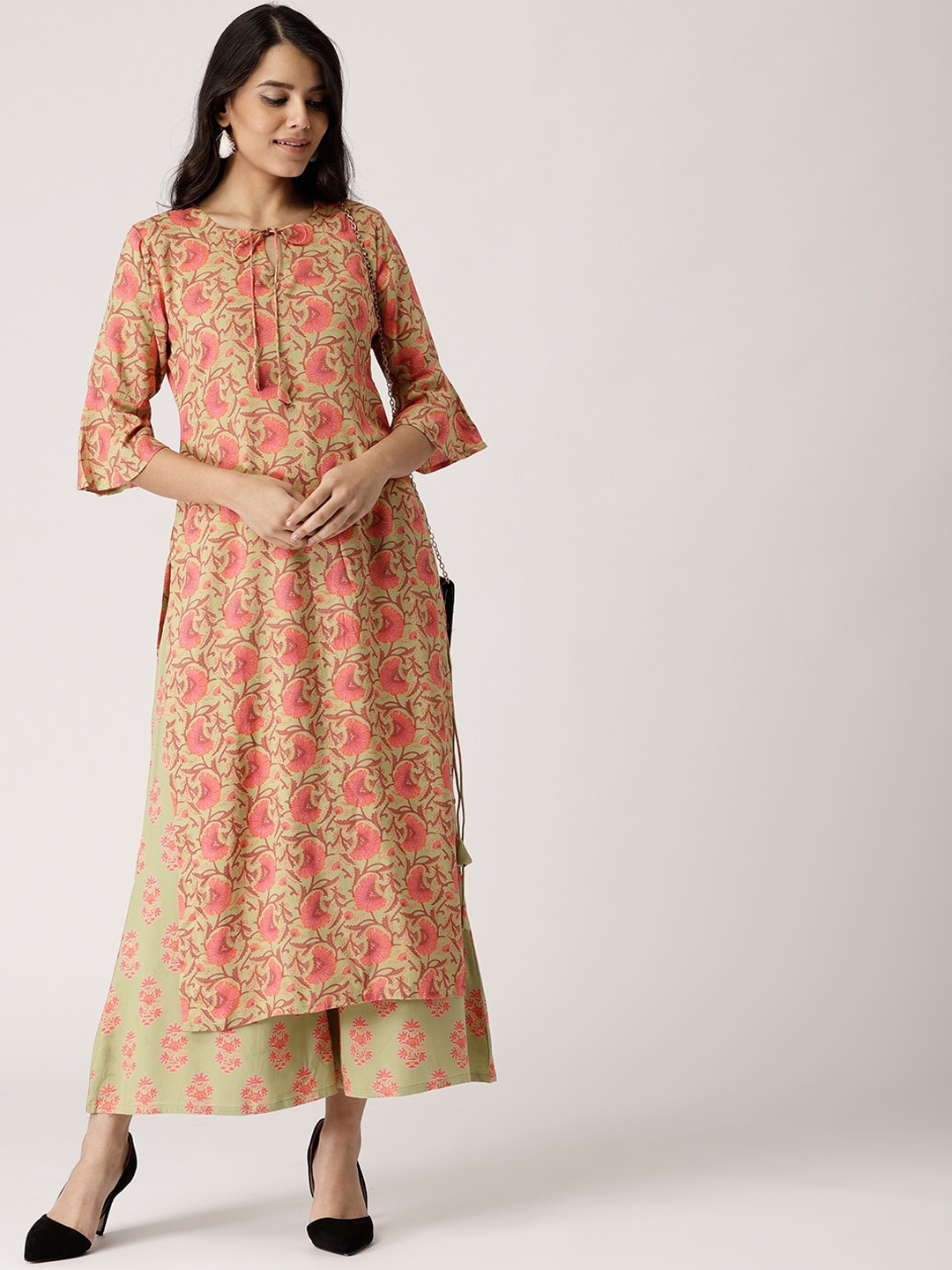 

Libas Women Green Floral Printed Kurta with Palazzos