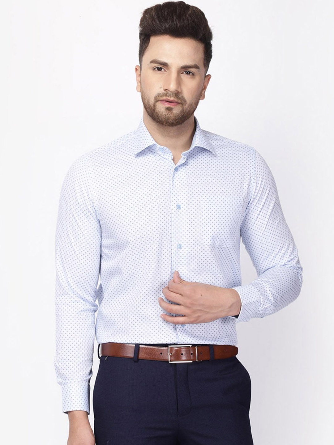 

Blackberrys Men Blue India Slim Fit Printed Casual Shirt