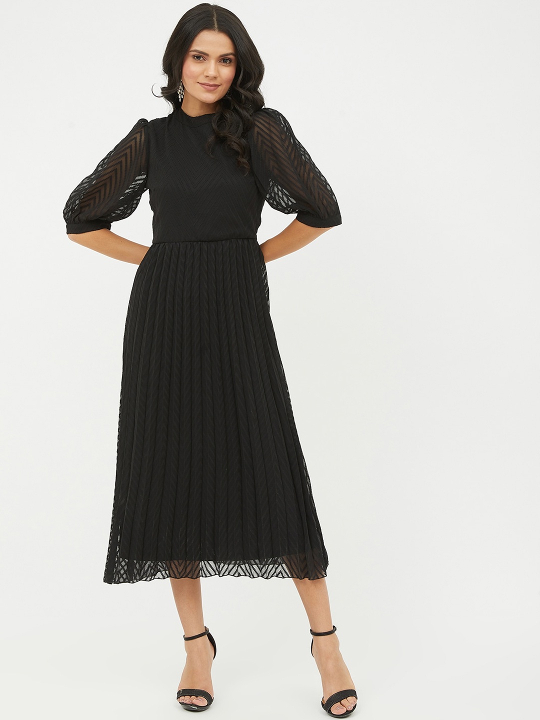 

Harpa Women Black Self Design Fit & Flare Casual Midi Dress