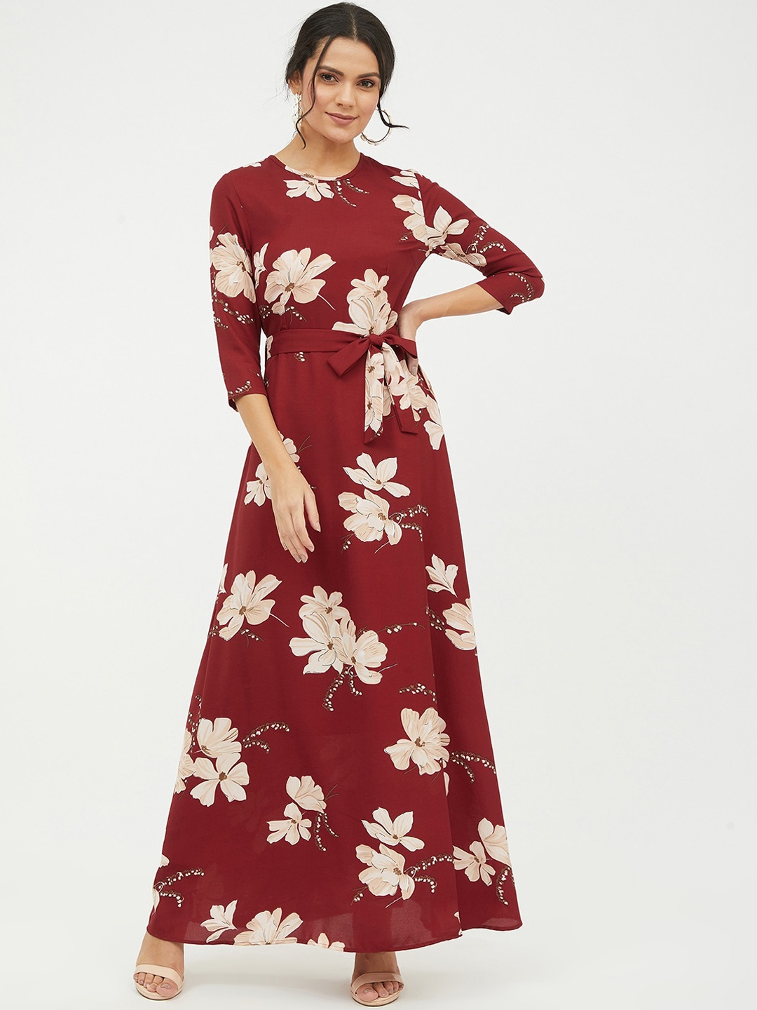 

Harpa Maroon Floral Maxi Dress