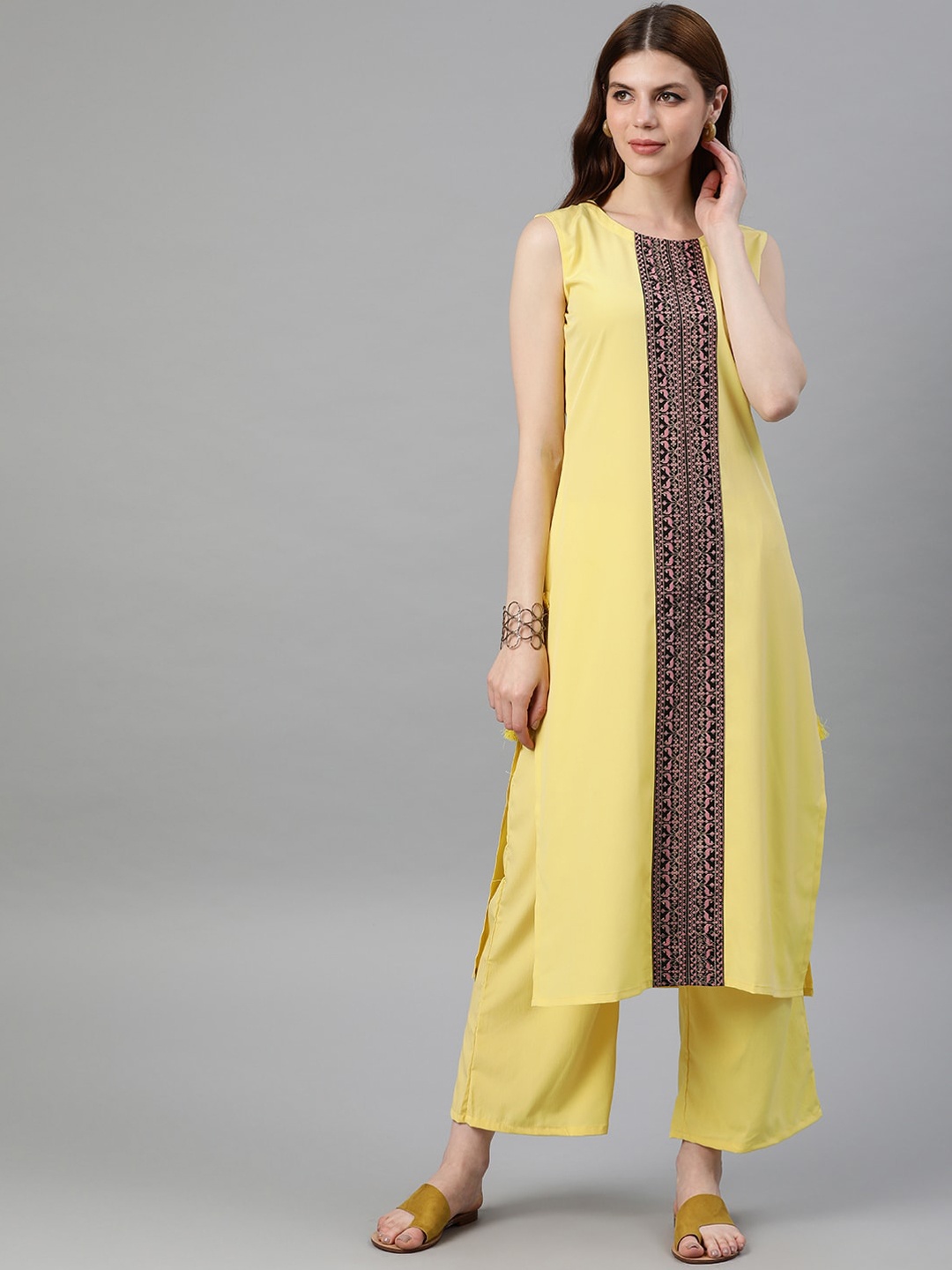 

ZIYAA Women Yellow Printed Panelled Kurta with Palazzos