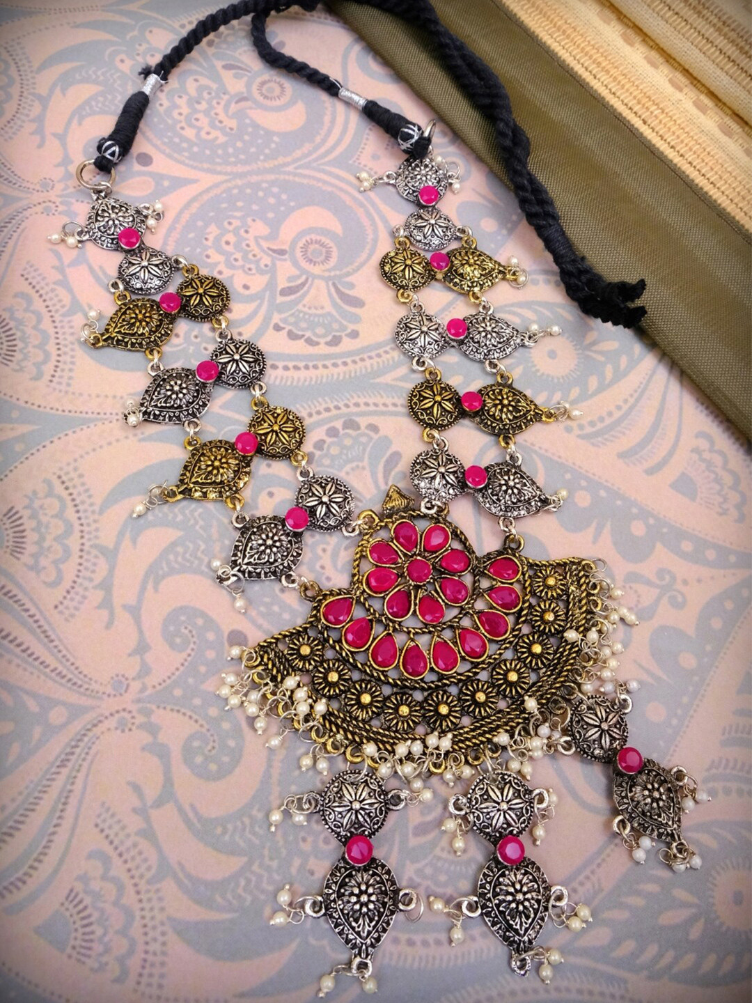 

Crunchy Fashion Silver & Pink Silver-Plated Layered Necklace