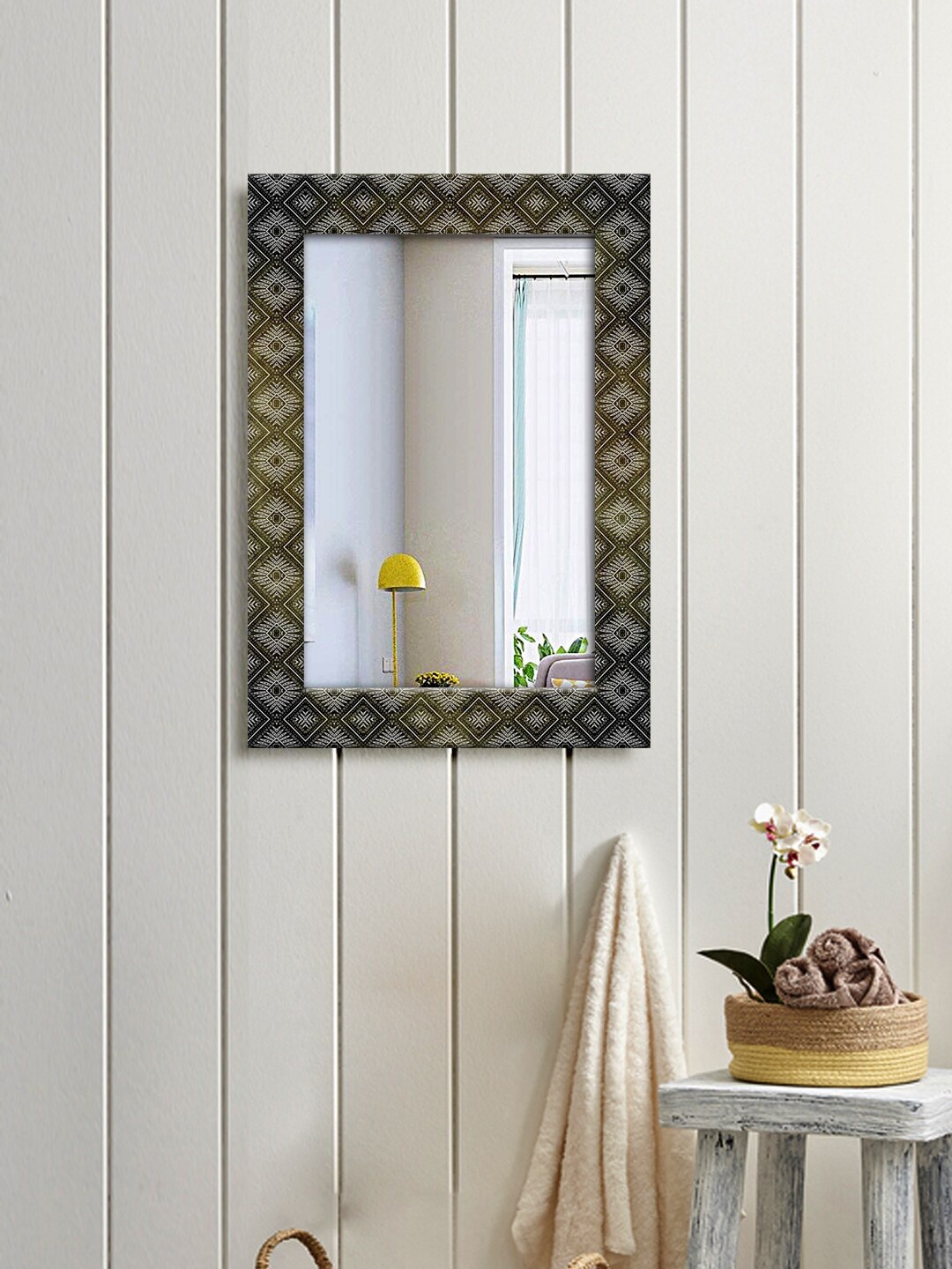 

999Store Grey Geometric Printed Wall Mirror