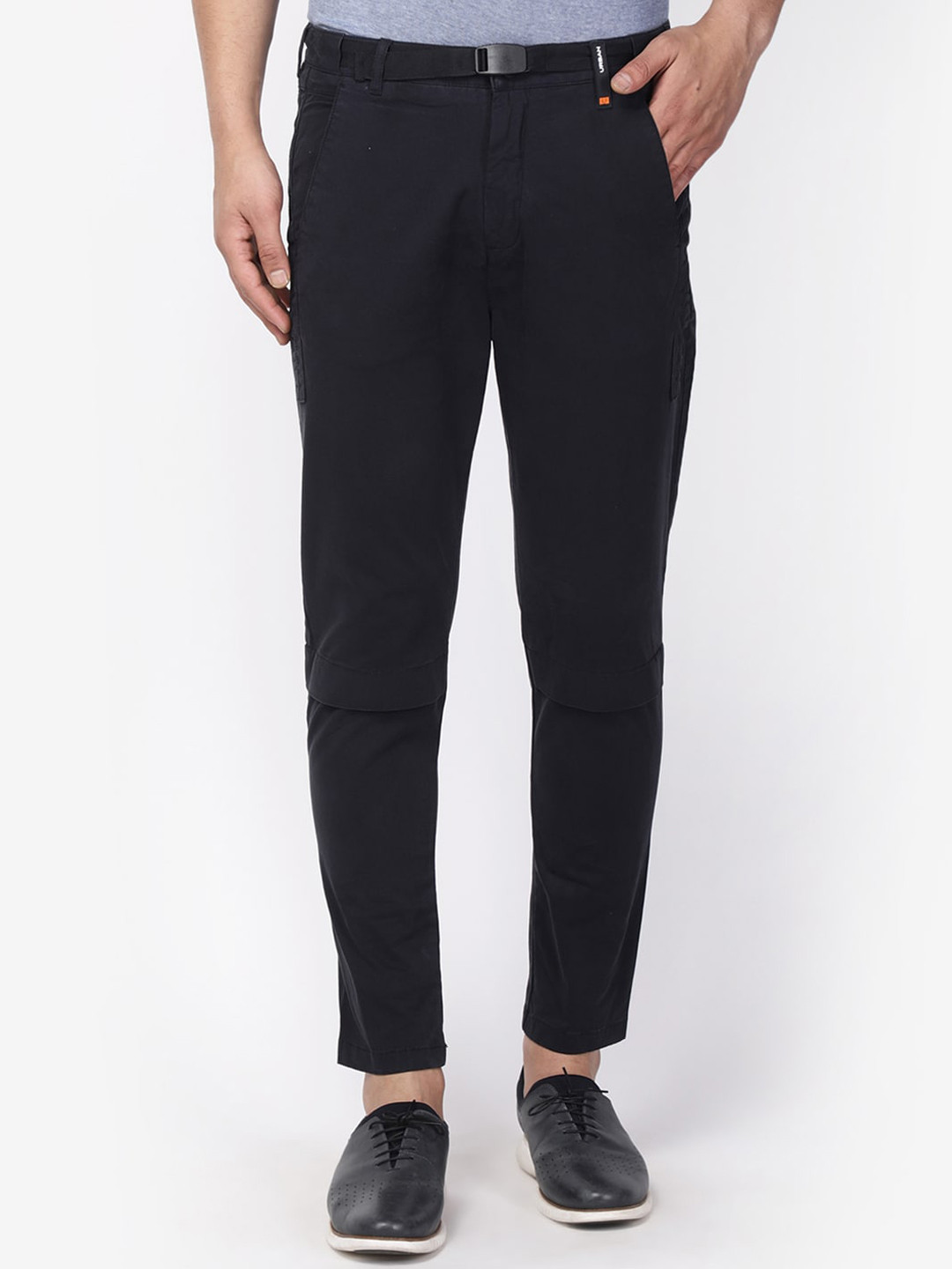 

Blackberrys Men Navy Blue Fed Slim Fit Regular Trousers Regular Trousers