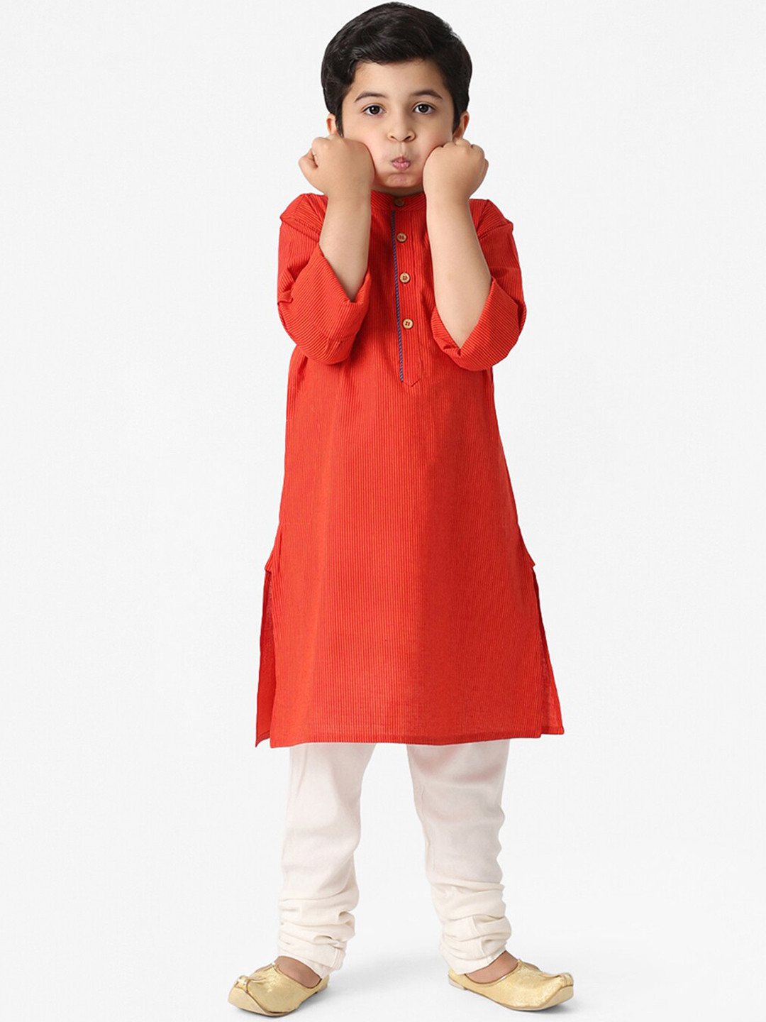 

Fabindia Boys Red Thread Work Dobby Kurta