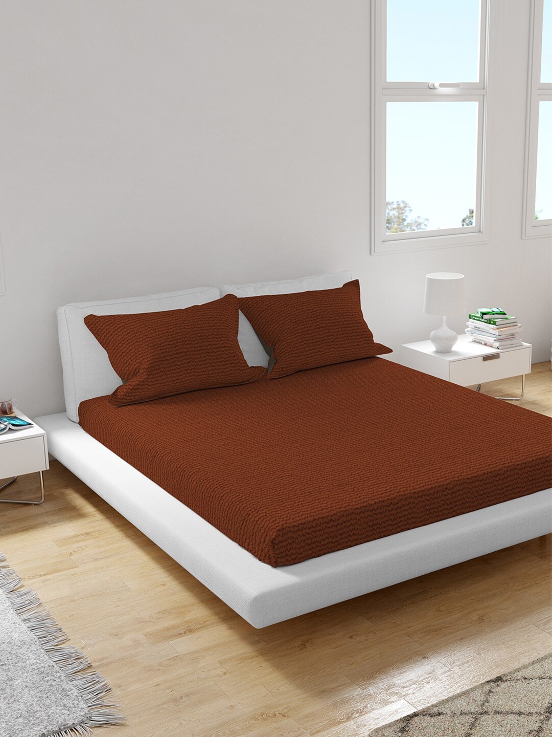 

Himeya Brown 200 TC King Sustainable Bedsheet with 2 Pillow Covers