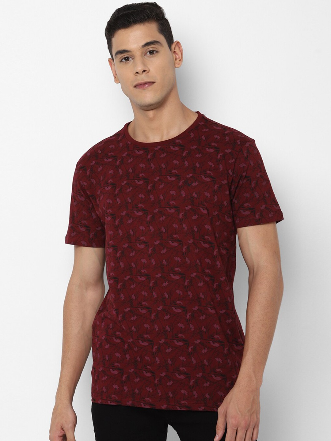 

Allen Solly Men Maroon Printed T-shirt