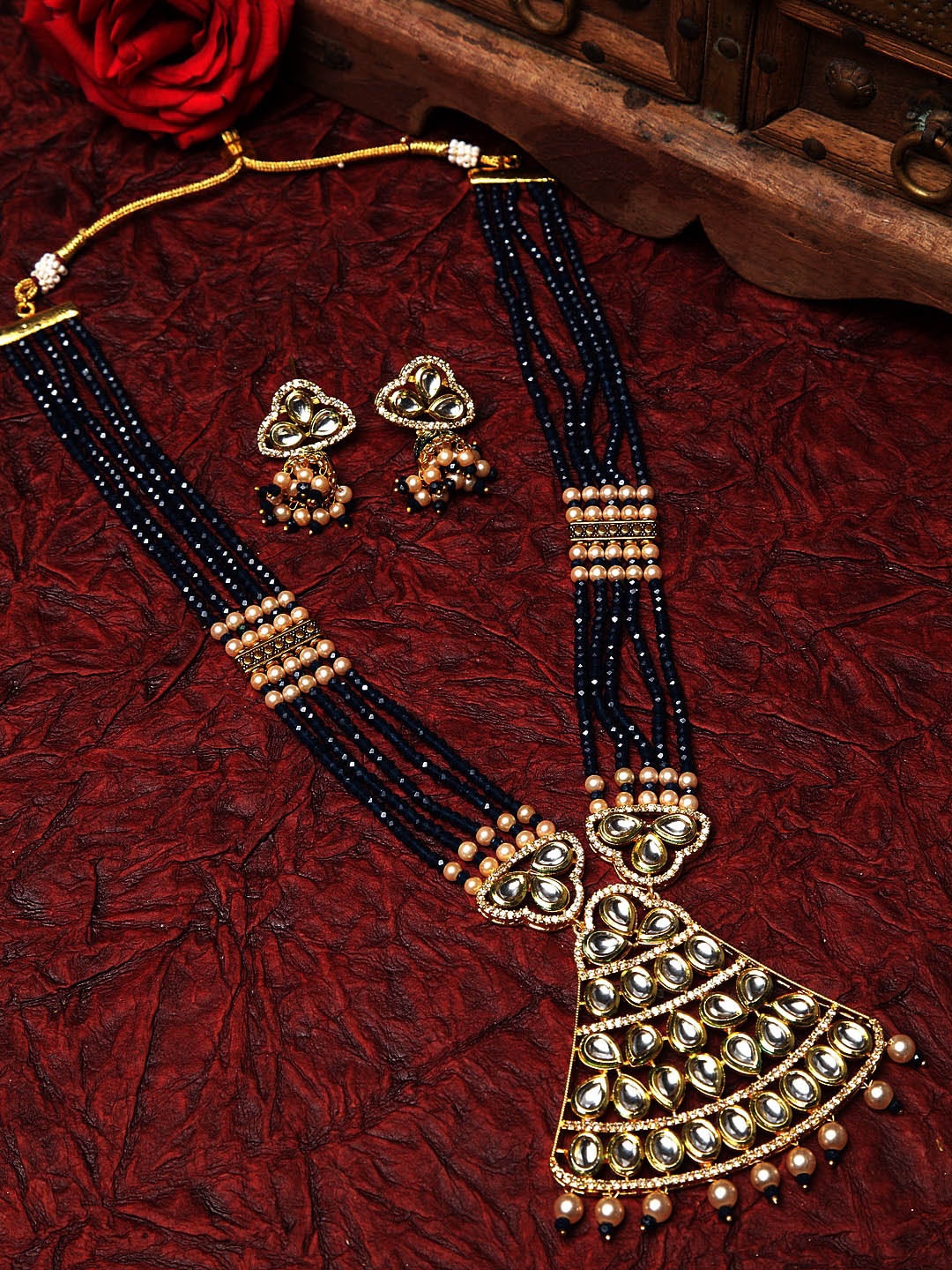 

Moedbuille Gold-Plated Blue & White Kundan, Pearls & Onyx Cut Stones Studded Jewellery Set