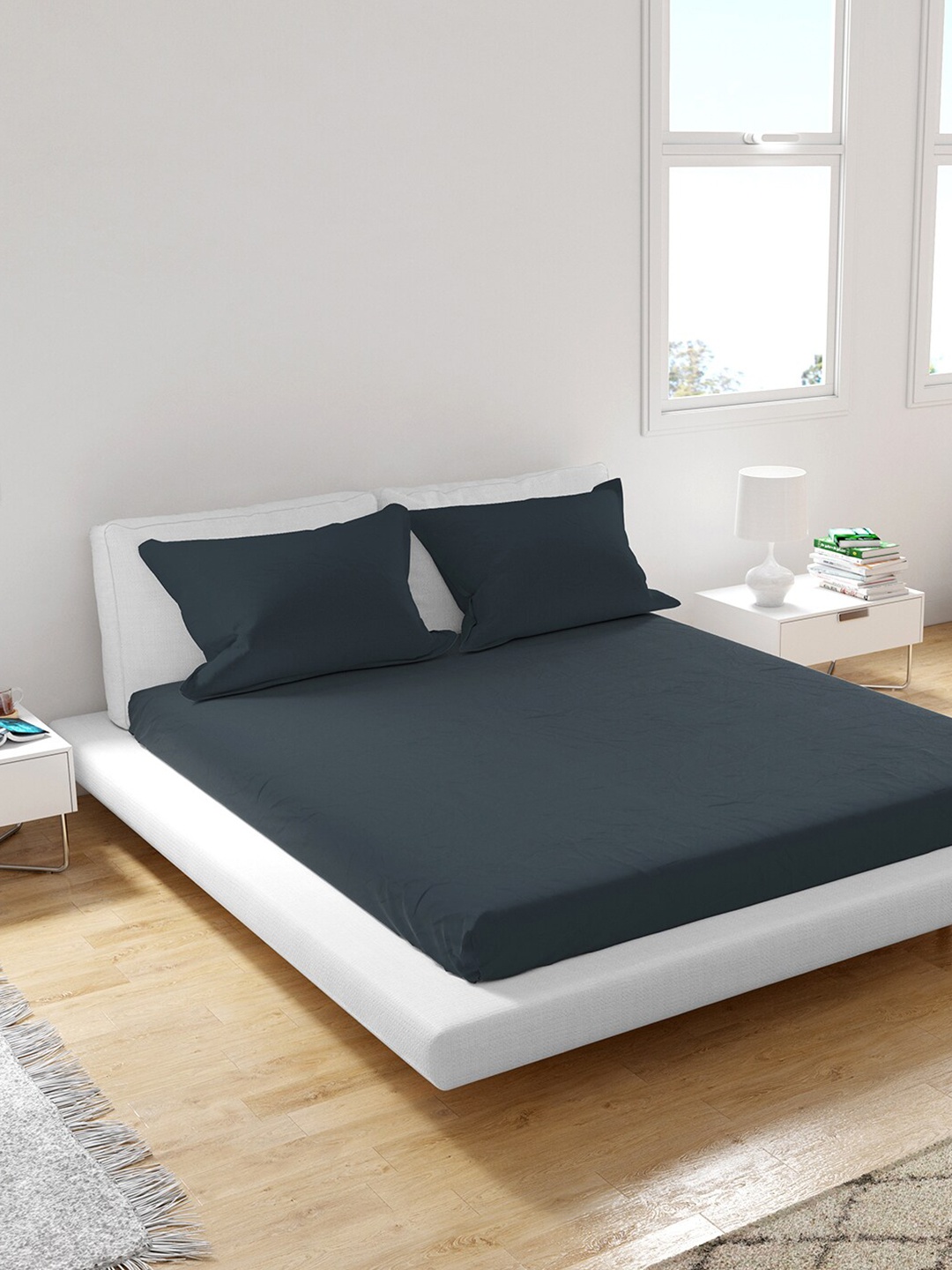 

Himeya Grey 400 TC King Sustainable Bedsheet with 2 Pillow Covers