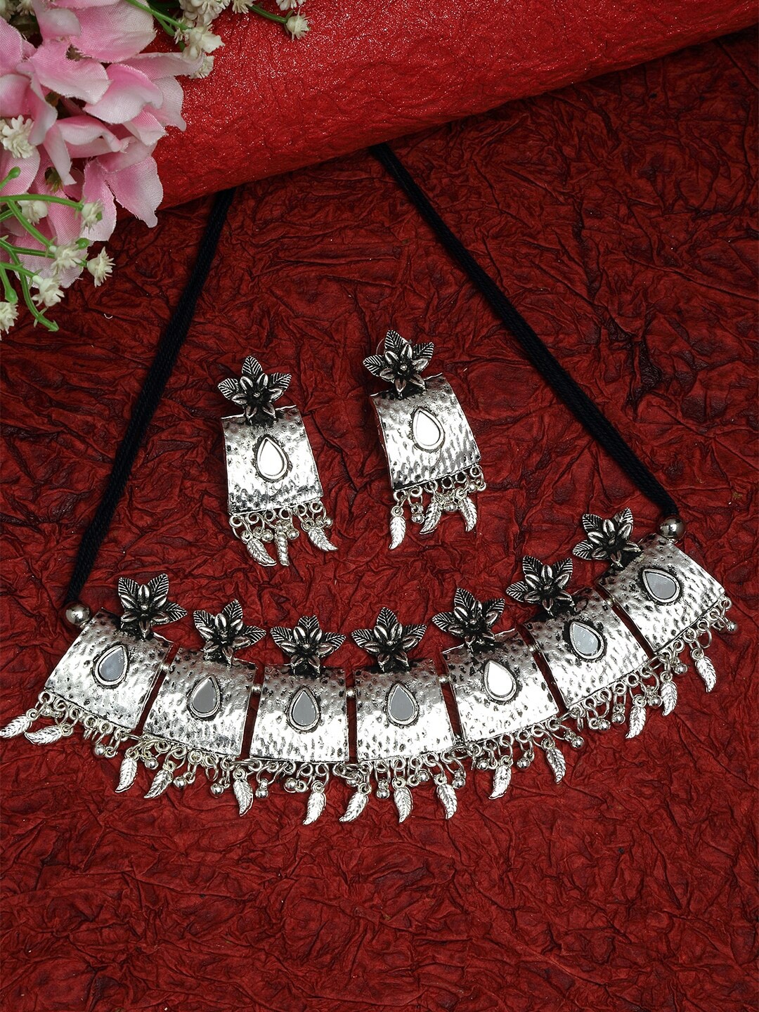 

Moedbuille Oxidised Silver-Plated Mirror-Studded Floral Jewellery Set