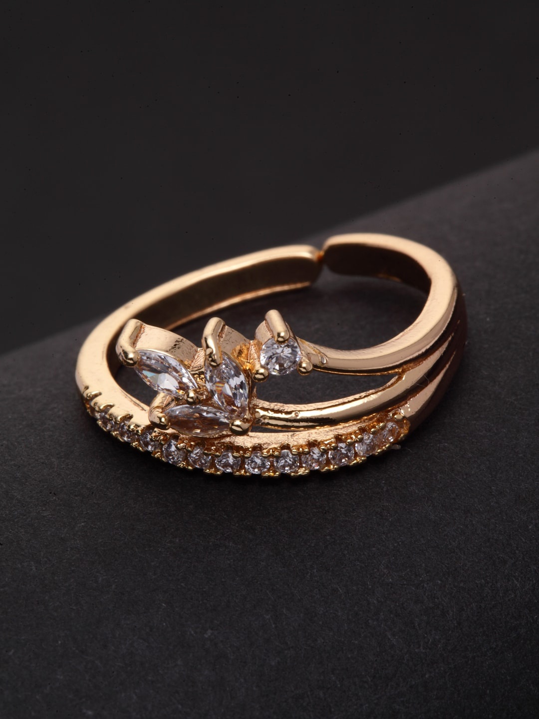 

VOGUE PANASH Gold-Plated Zirconia-Studded Adjustable Finger Ring