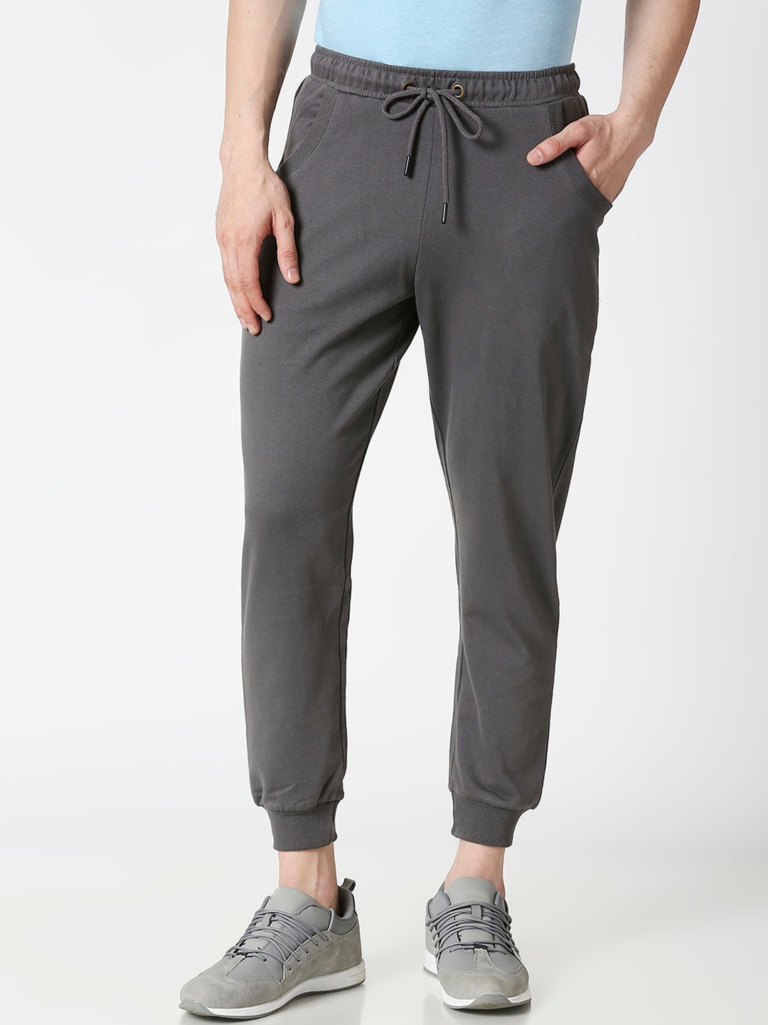 

Bewakoof Men Grey Solid Straight-Fit Joggers