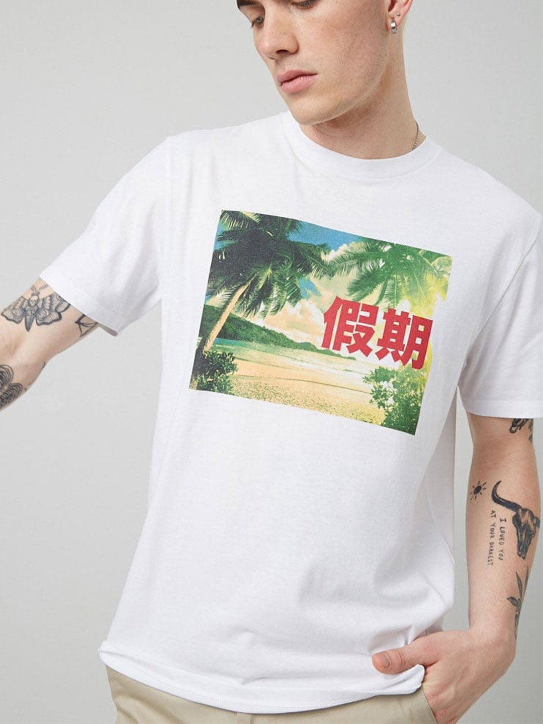 

FOREVER 21 Men White Vacation Graphic Printed T-shirt
