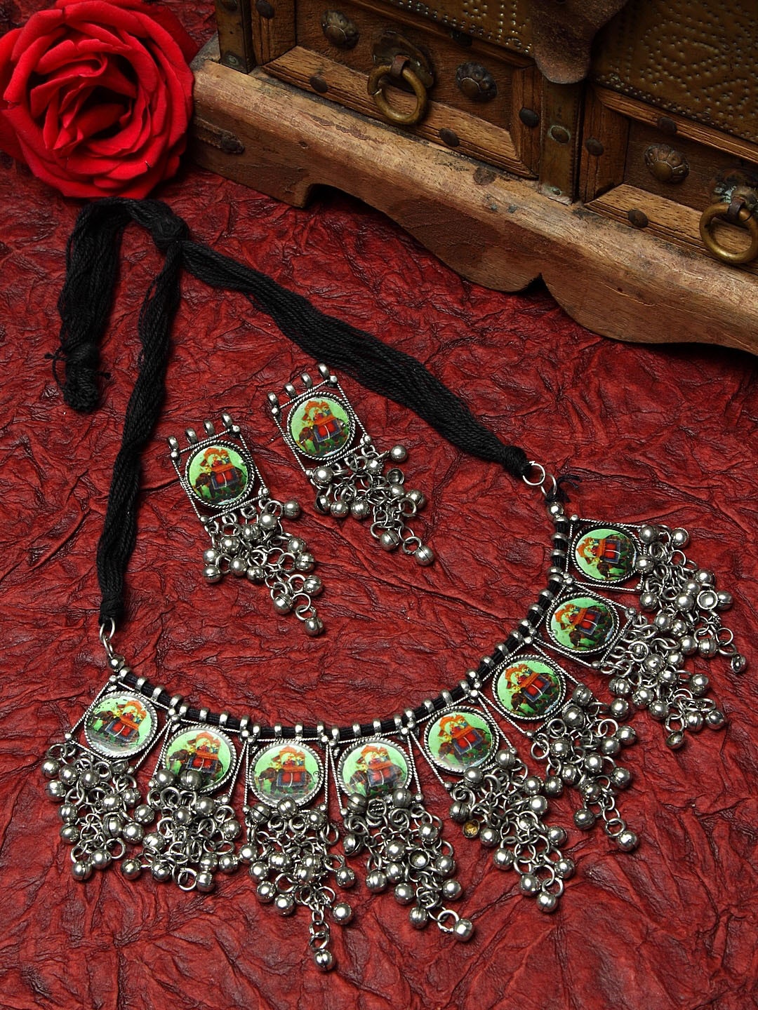

Moedbuille Silver-Plated Green & Red Stone-Studded & Beaded Meenakari & Enamelled Handcrafted Jewellery Set
