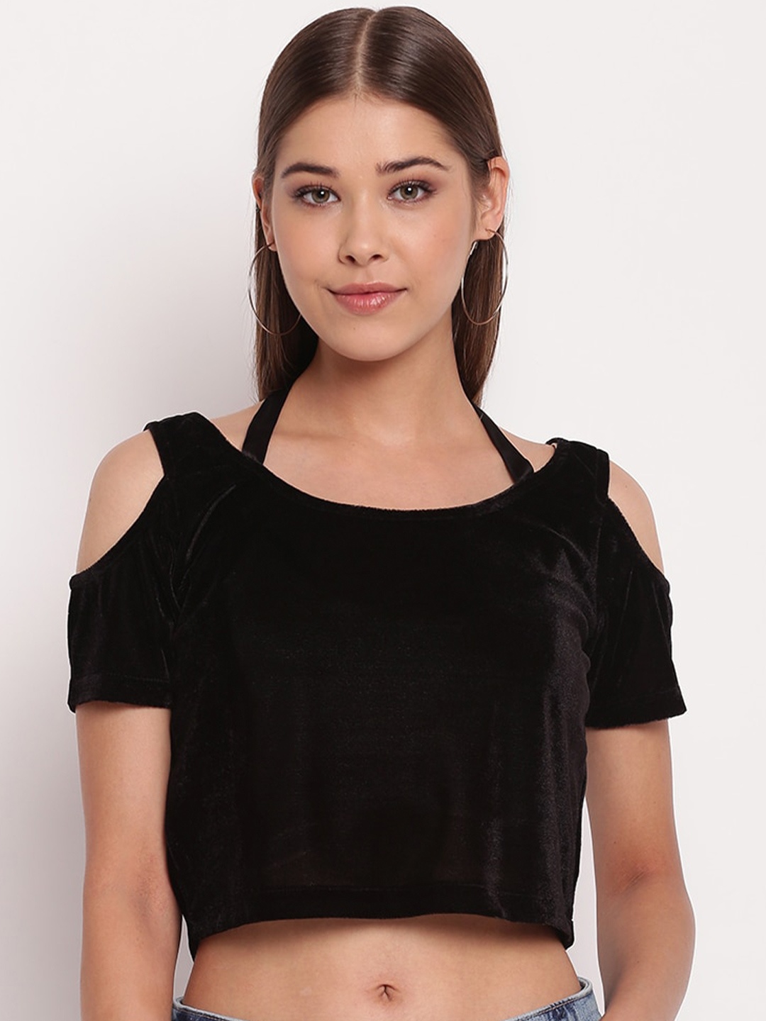 

AKIMIA Black Halter Neck Velvet Regular Crop Top