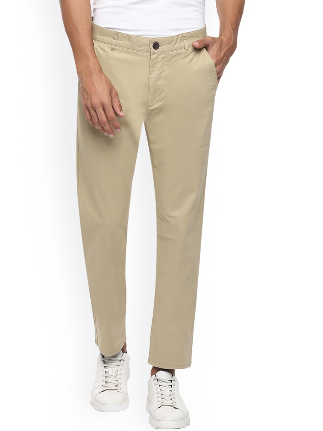 

Farah Men Cream Regular Trousers