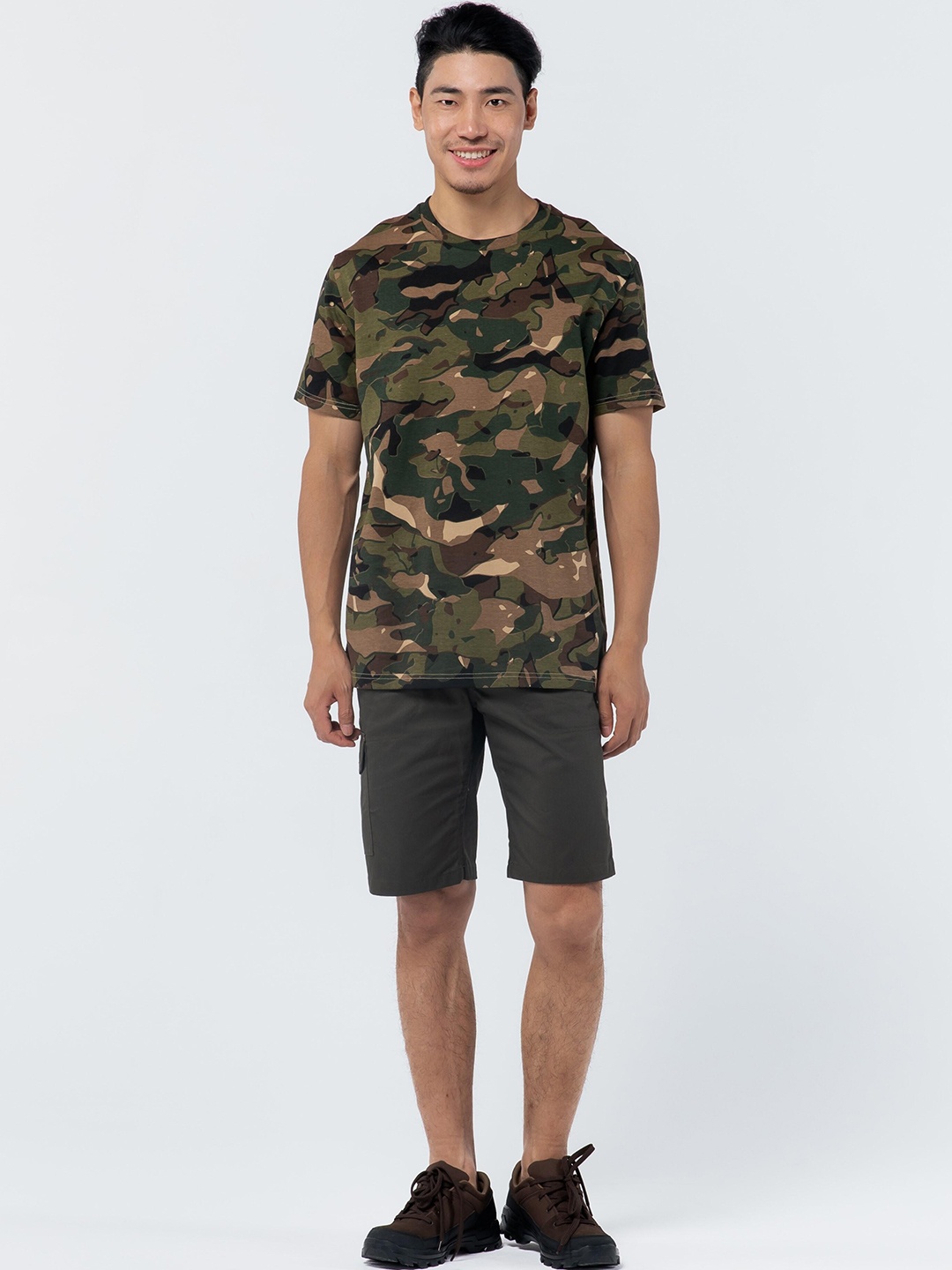 

SOLOGNAC By Decathlon Men Green Camouflage Oversized Hiking Tshirts, Multi