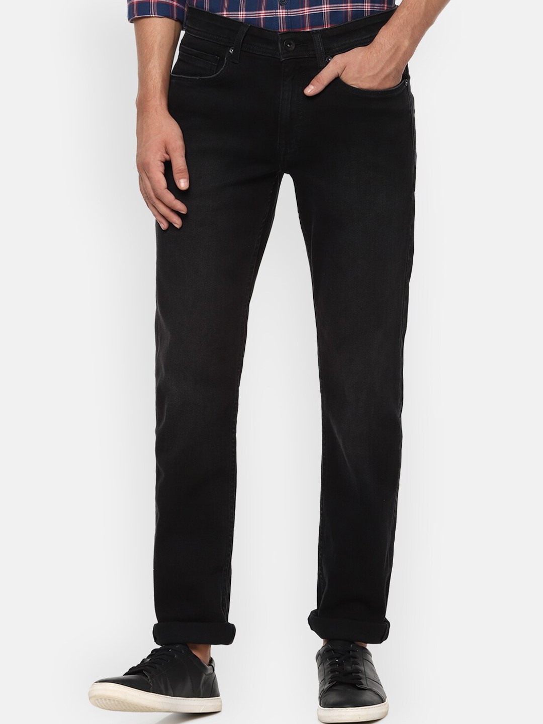 

Louis Philippe Jeans Men Black Mid-Rise Clean Look Jeans