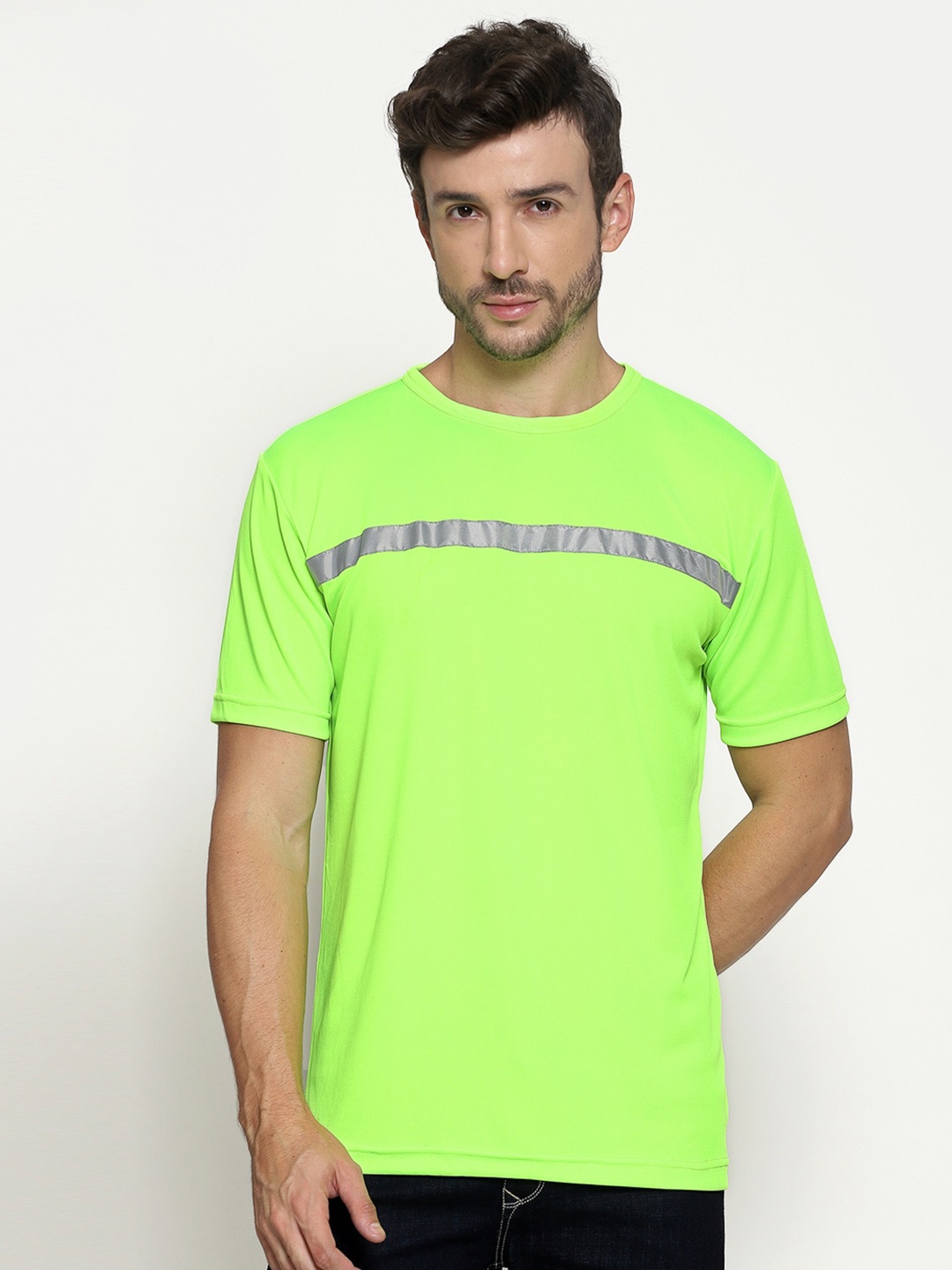 

PAUSE SPORT Men Fluorescent Green Slim Fit T-shirt