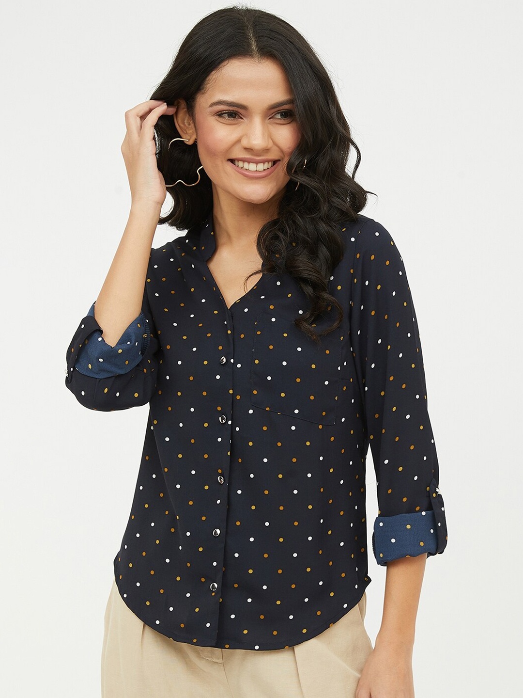 

Harpa Navy Blue Floral Mandarin Collar Shirt Style Top