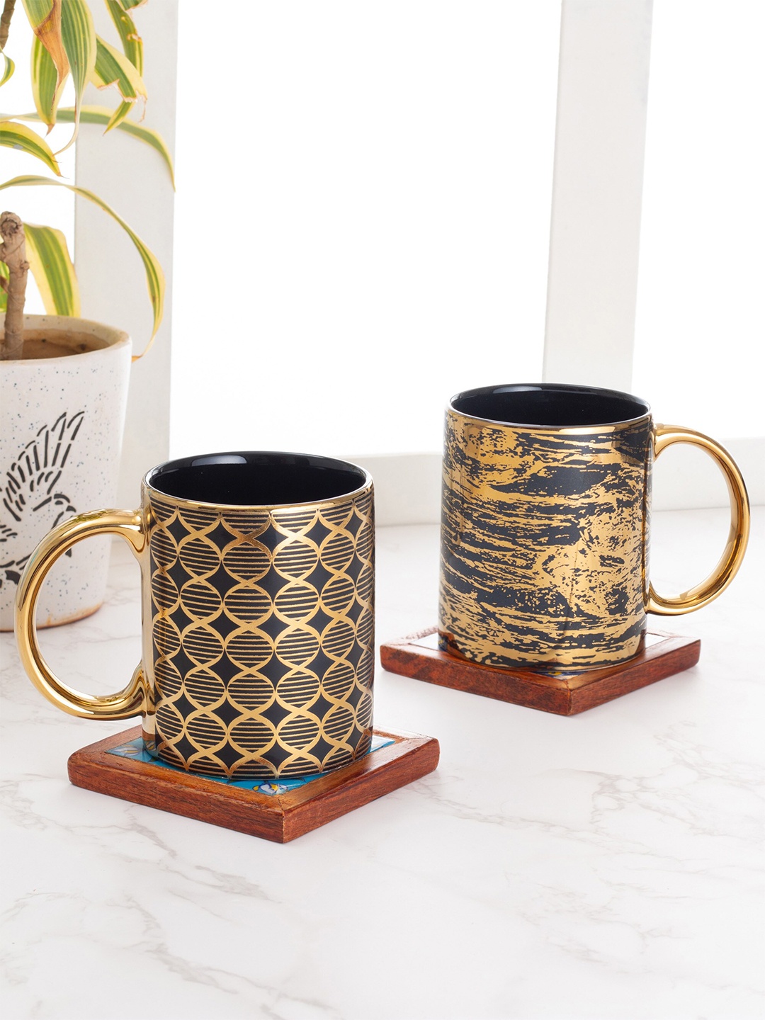 

CLAY CRAFT Set of 2 Black & Gold-Toned Printed Ceramic Glossy Mugs