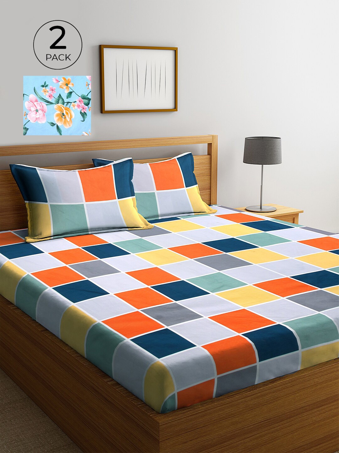 

KLOTTHE Blue & Orange Geometric 210 TC 2 King Bedsheet with 4 Pillow Covers