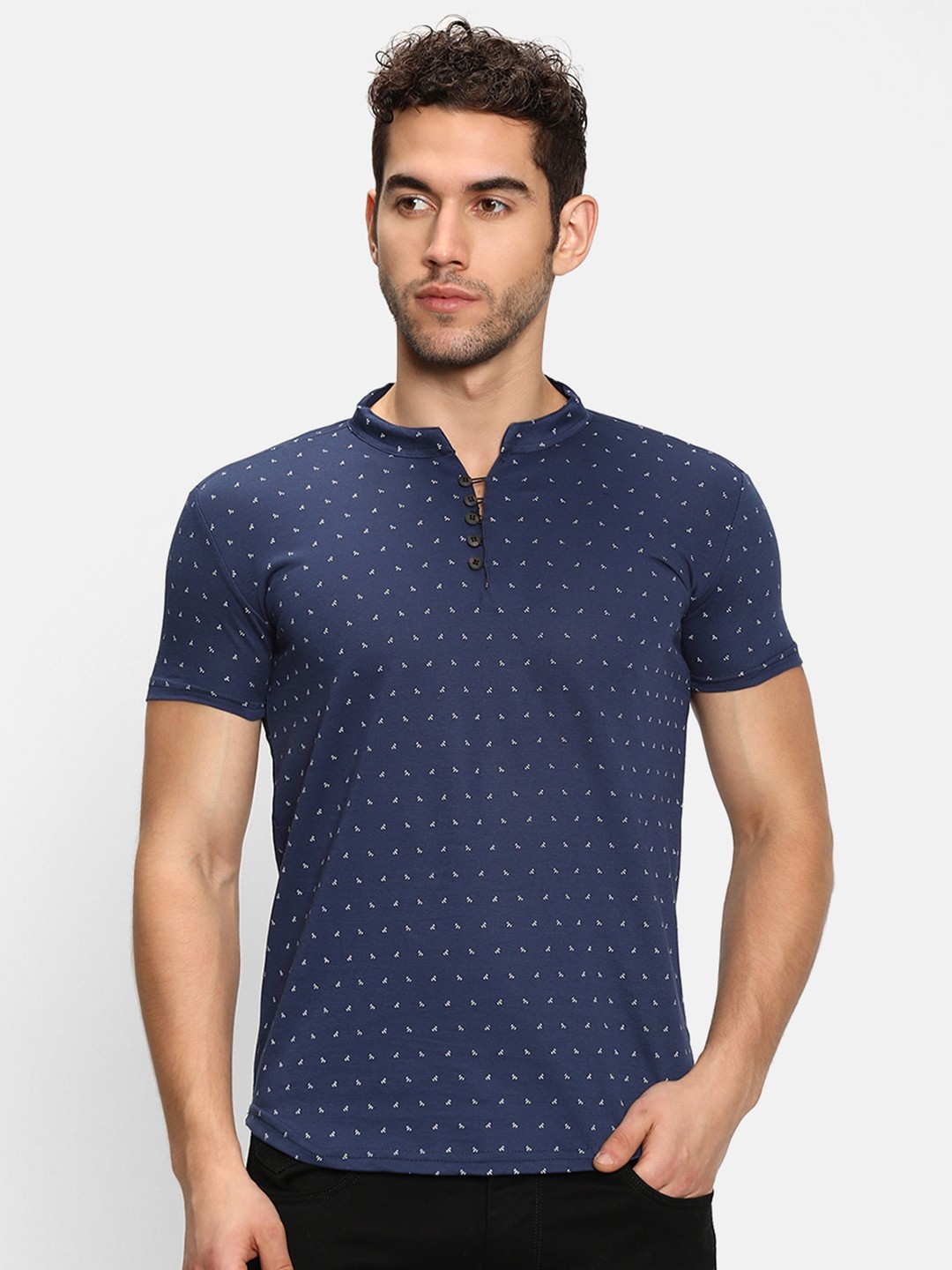 

V2 Value & Variety Men Navy Blue Printed Henley Collar T-shirt