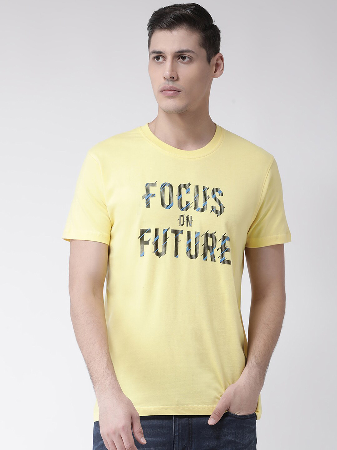 

Club York Men Yellow Typography Printed T-shirt