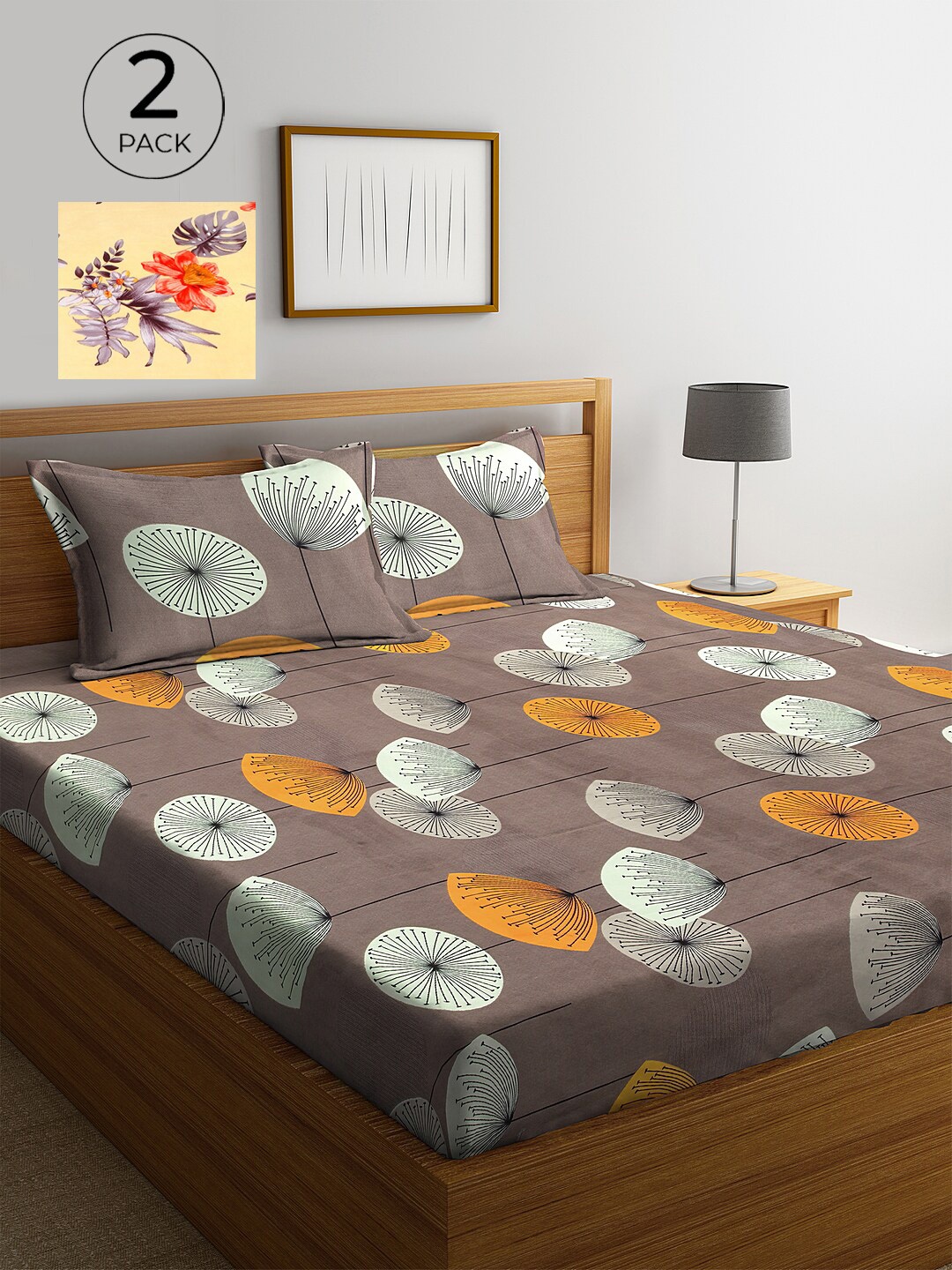 

KLOTTHE Brown & Beige Floral 210 TC 2 King Bedsheet with 4 Pillow Covers