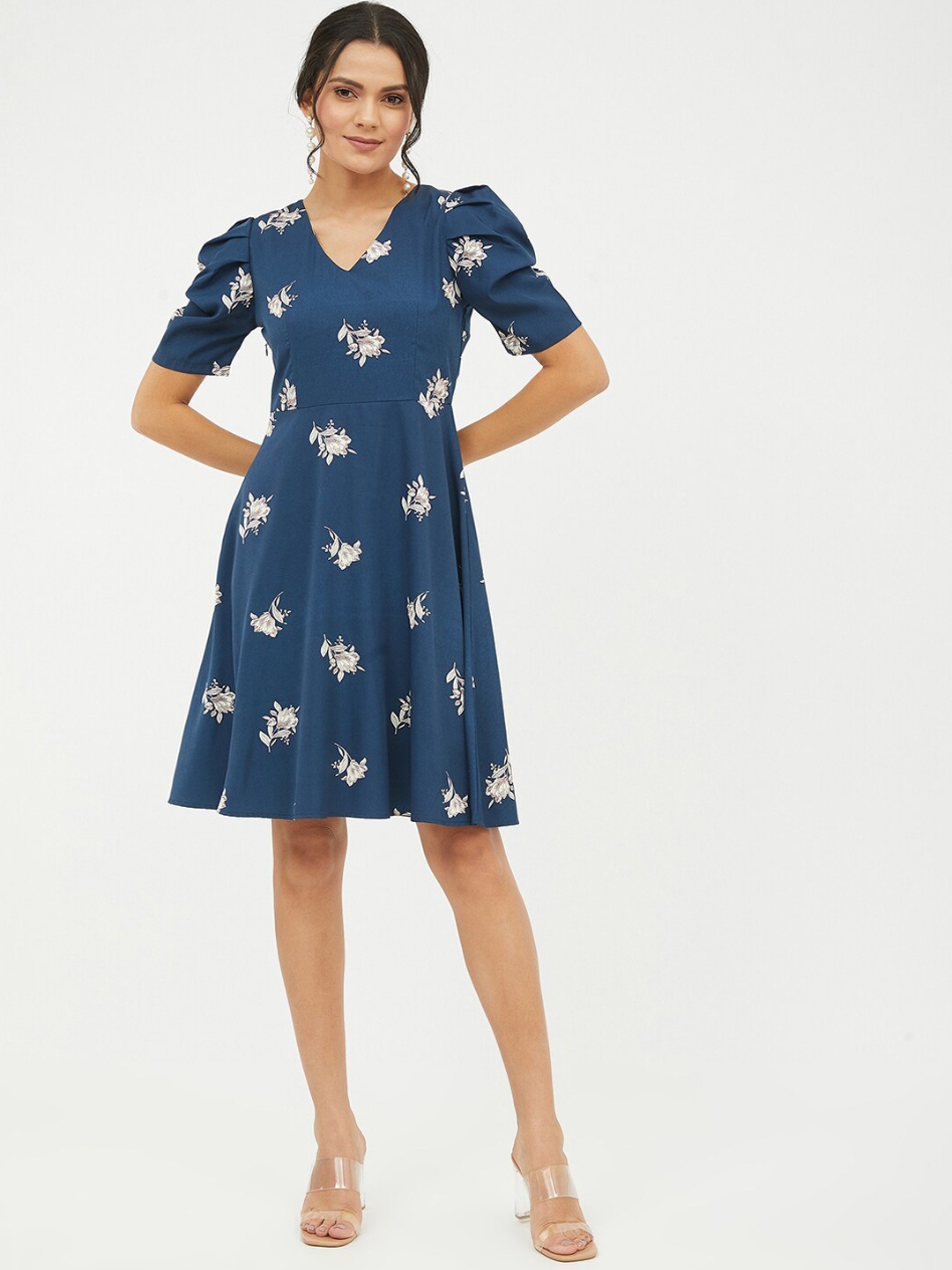 

Harpa Blue Floral Dress