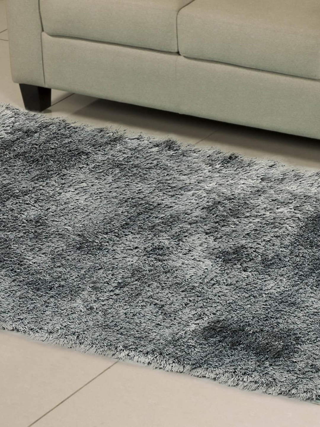 

Home Centre Grey Solid Eyelash Rectangular Anti-Skid Carpet