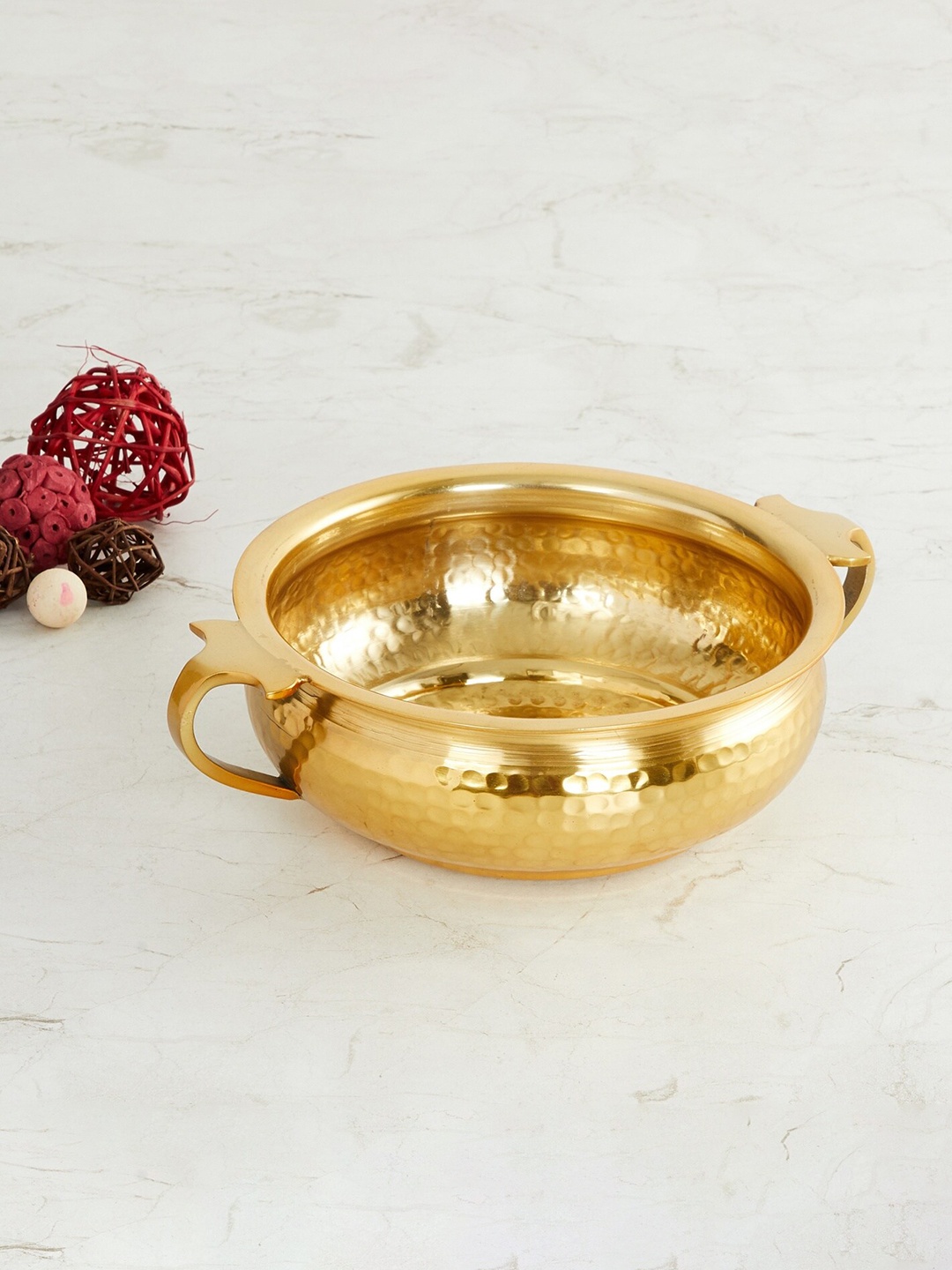 

Home Centre Gold & 1 Pieces Geometric Melamine Glossy Bowls