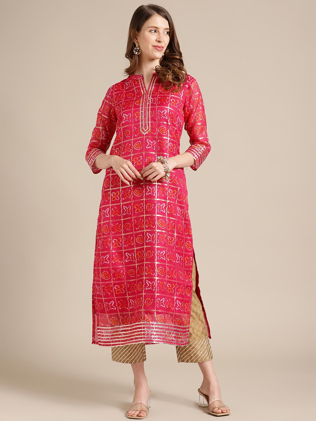 

Varanga Women Pink Printed Kurta
