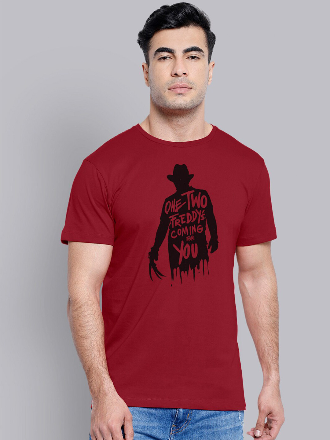 

Free Authority Men Red A Nightmare On Elm Street Printed T-shirt