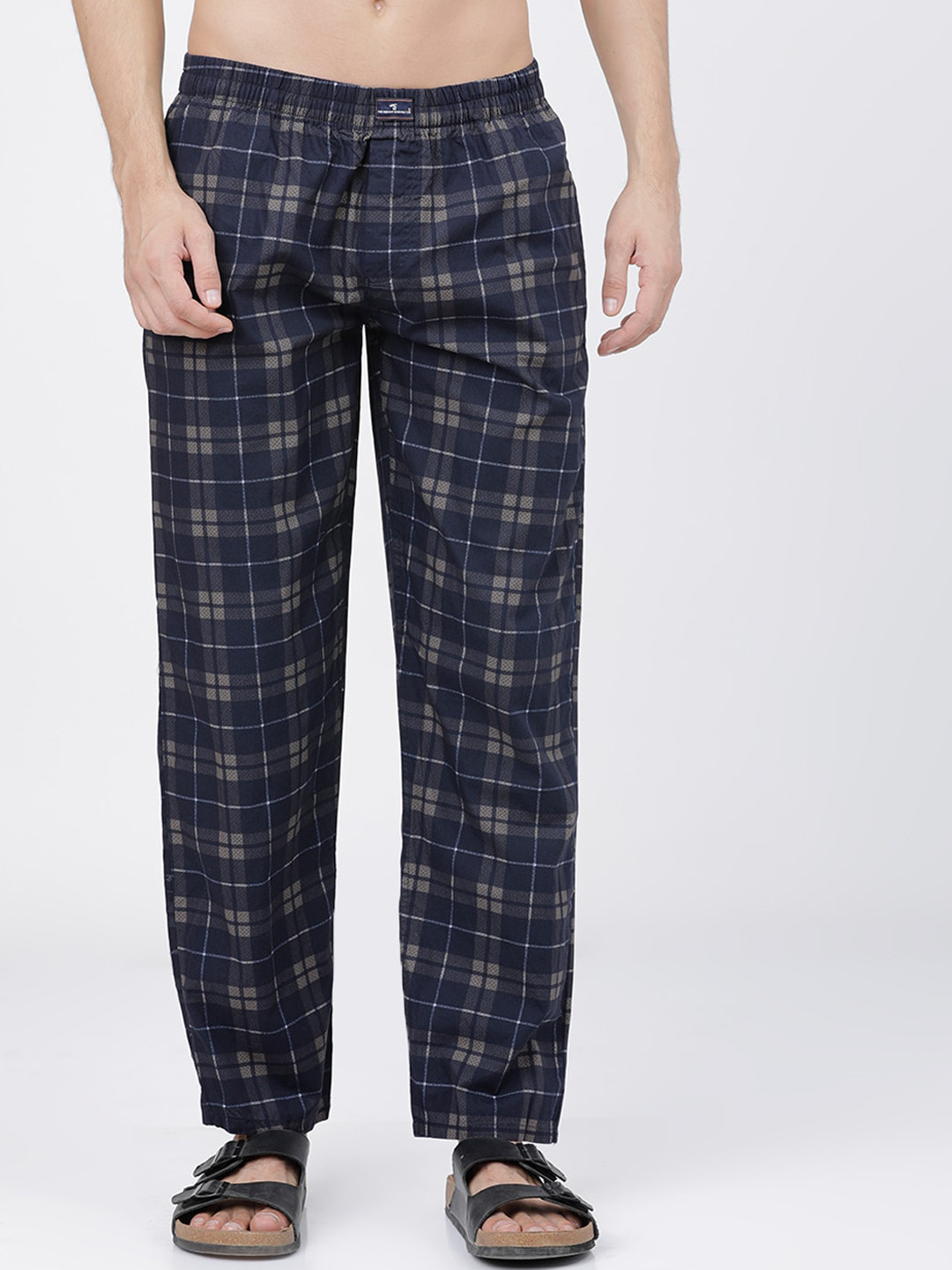 

The Indian Garage Co Men Navy Blue & Beige Checked Cotton Lounge Pants