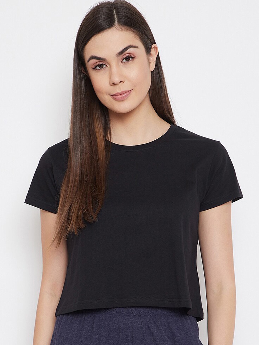 

Clovia Women Black Solid Cotton Lounge T-shirt