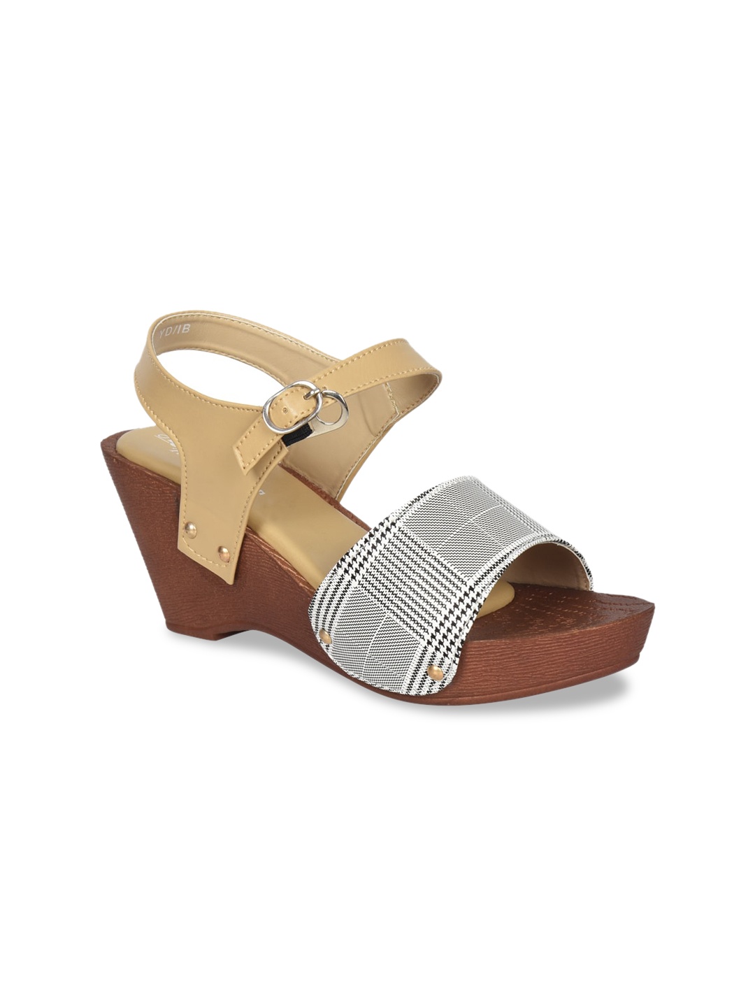 

Ajanta Beige Textured Block Heeled Boots