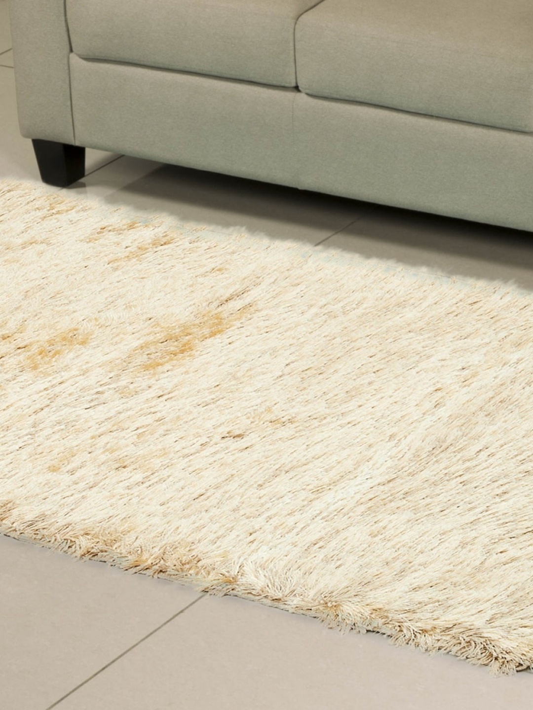 

Home Centre Beige Solid Eyelash Shaggy Anti-Skid Tufted Carpet