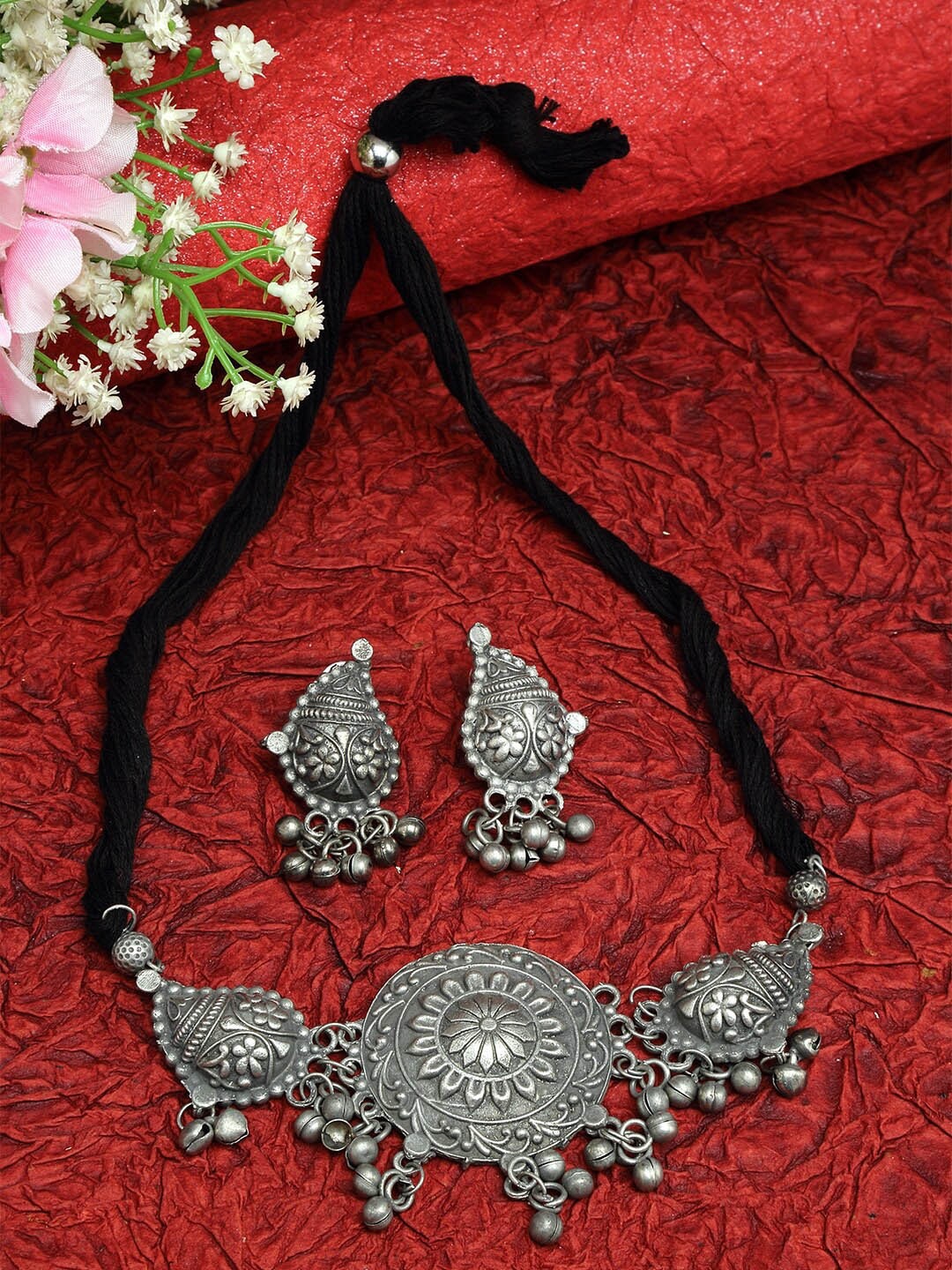 

Moedbuille Oxidised Silver-Plated Ghungroo-Beaded Tribal Handcrafted Jewellery Set