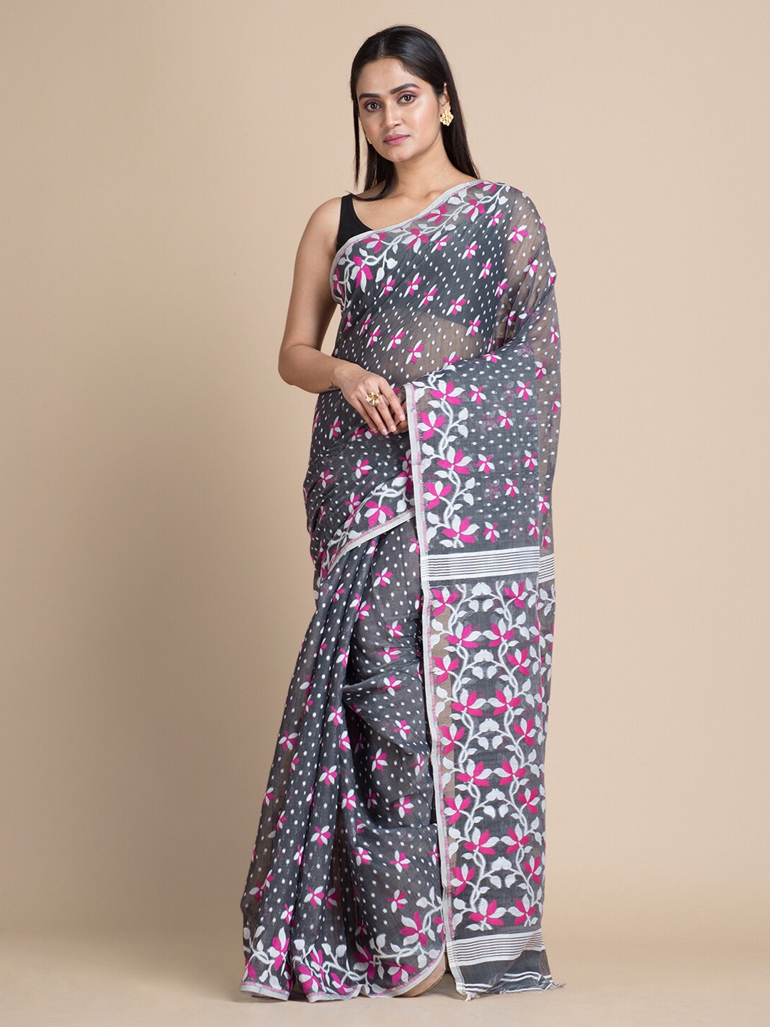 

Mitera Grey & Pink Woven Design Silk Cotton Jamdani Saree