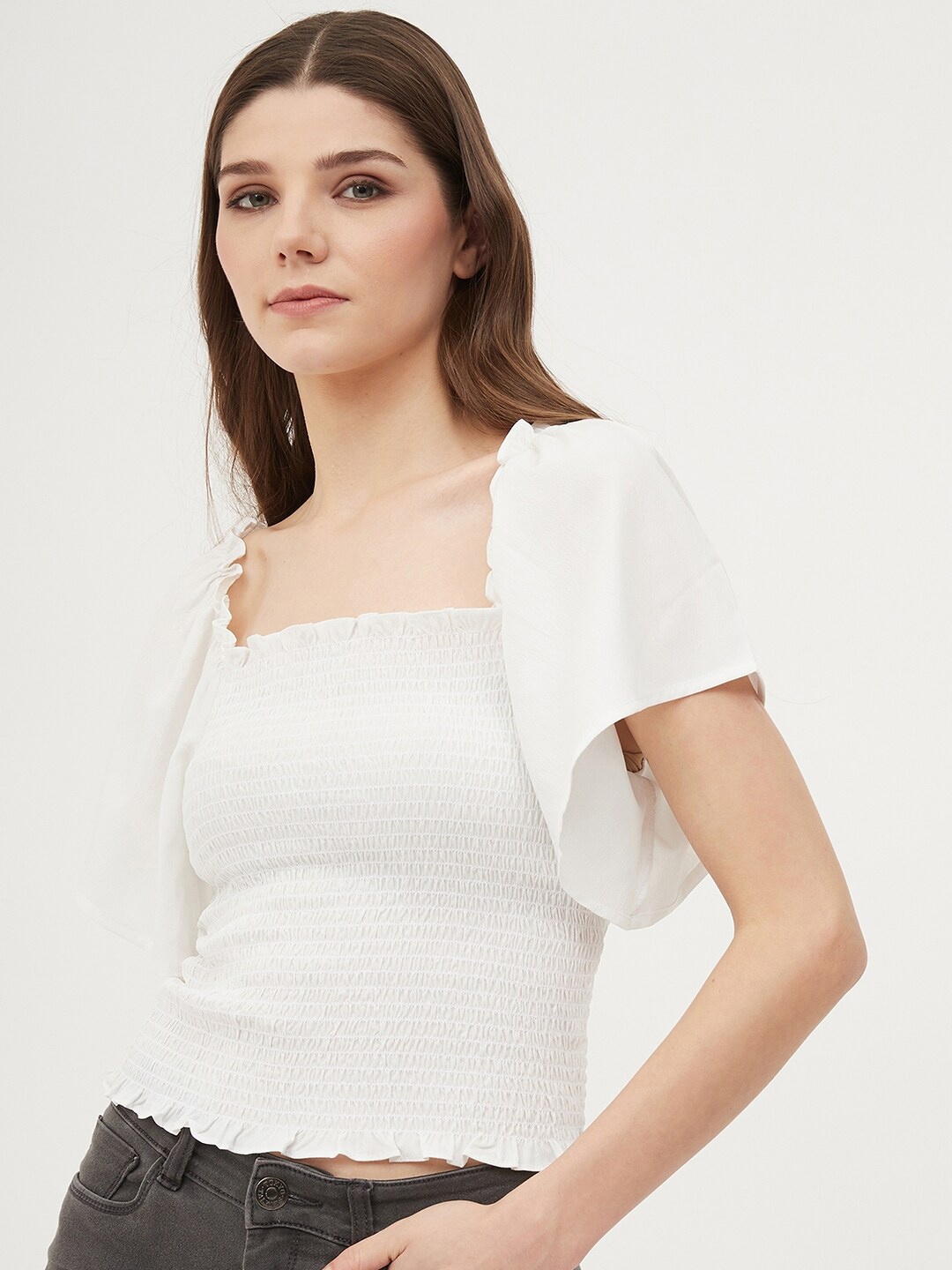 

Harpa White Bell Sleeve Crepe Regular Crop Top