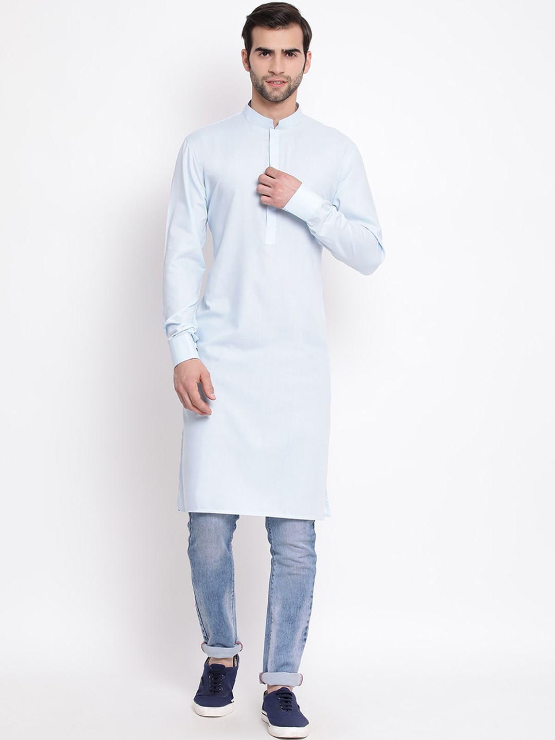 

VASTRAMAY Men Blue Thread Work Kurta