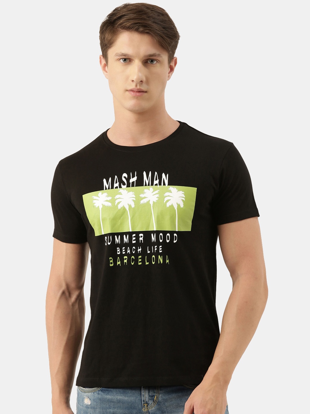 

MASH UNLIMITED Men Black & Green Typography Printed Slim Fit Cotton T-shirt