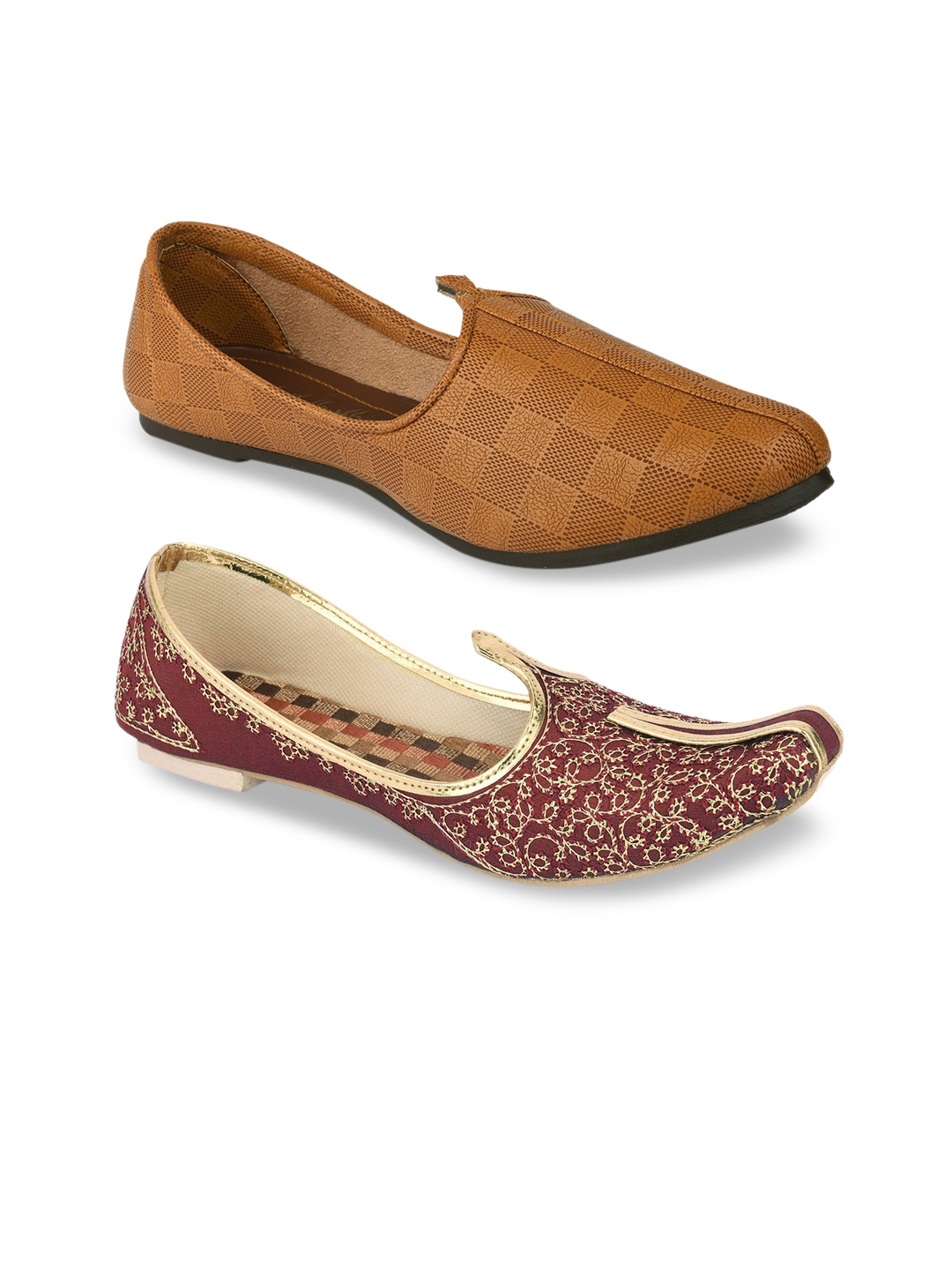 

DESI COLOUR Men Set of 2 Tan Textured & Maroon Embroidered Mojaris