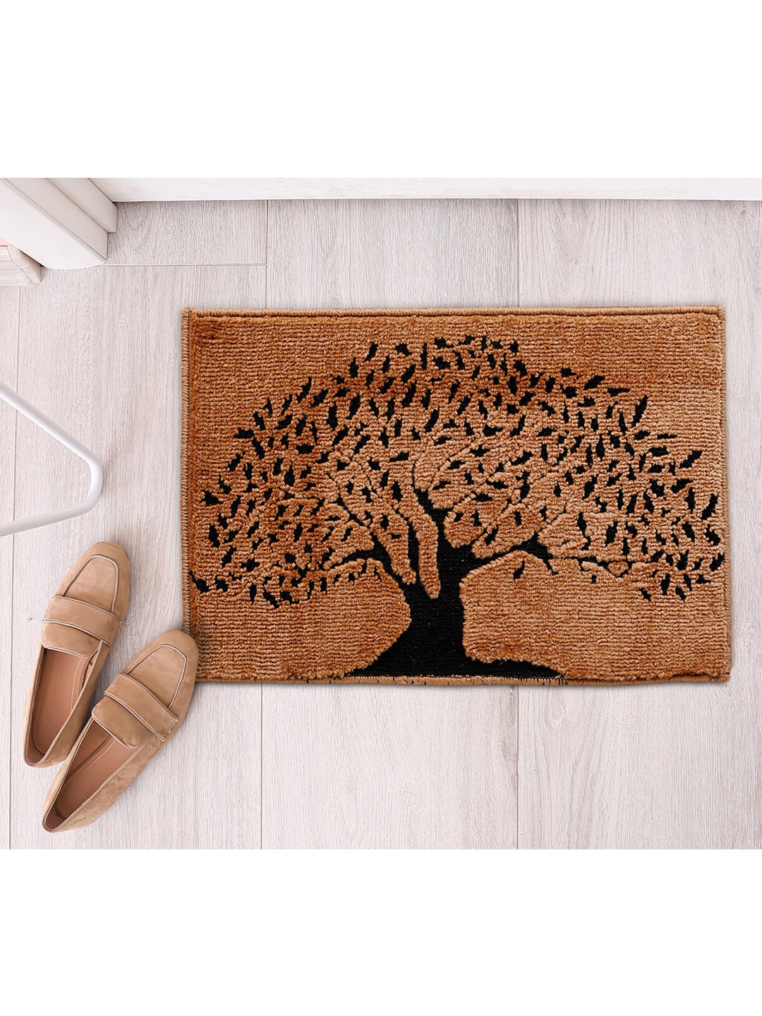 

Saral Home Beige & Black Printed Cotton Anti Slip Doormats