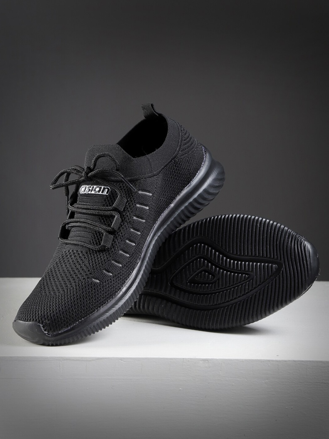 

ASIAN Men Black Mesh Running Shoes