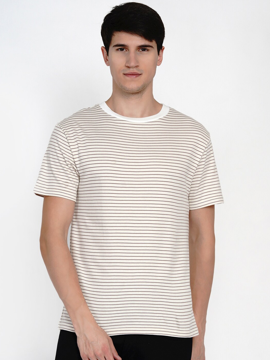 berrytree Men Beige Striped Slim Fit Sustainable T-shirt