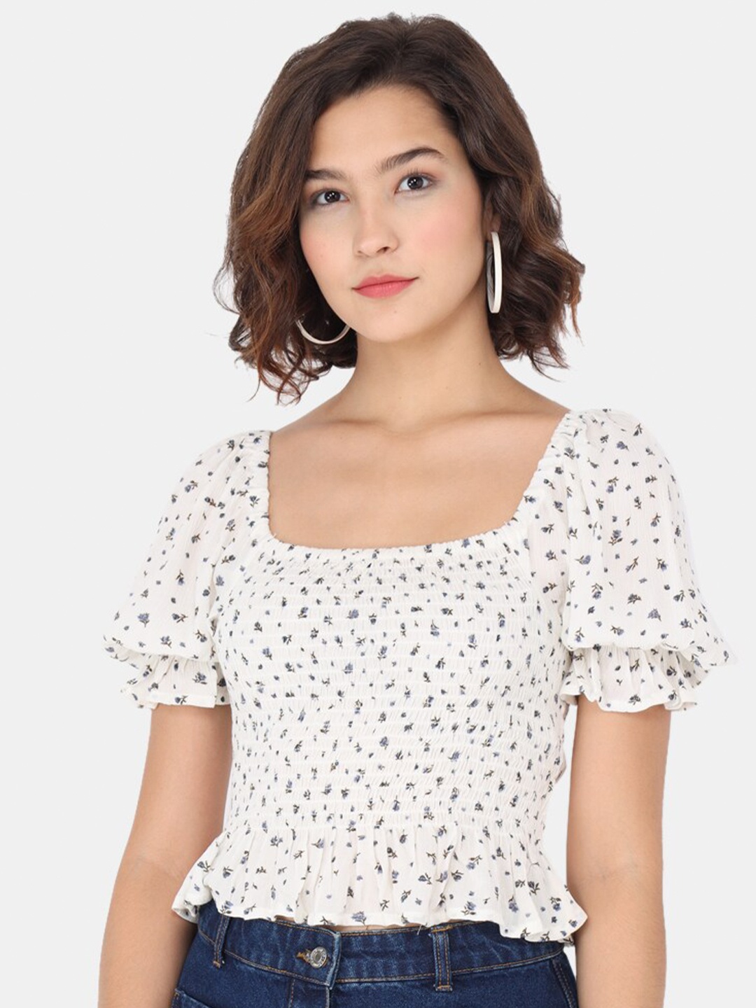

Trend Arrest White Regular Top