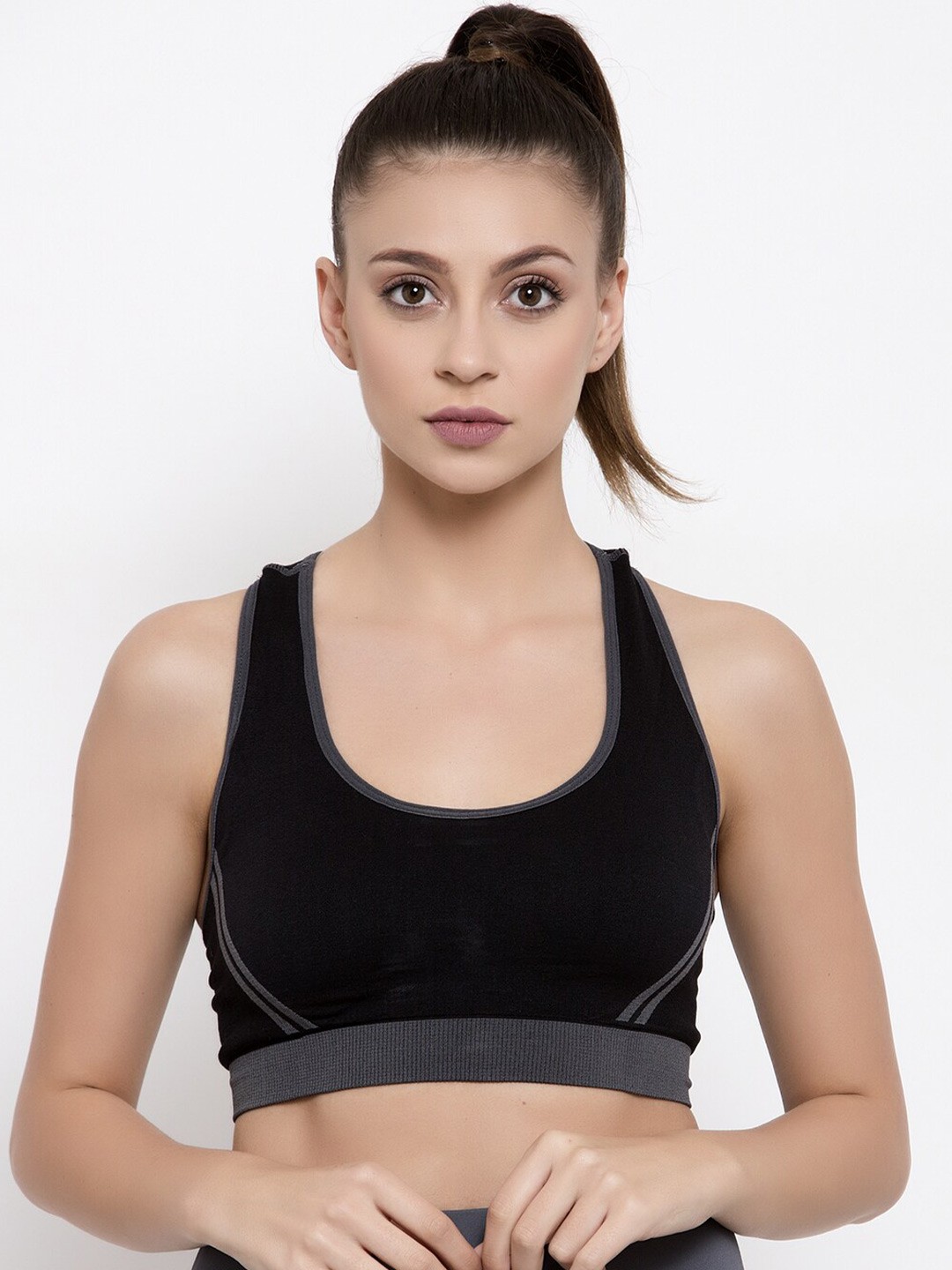 

Friskers Black & Grey Full Coverage Workout Bra - Lightly Padded